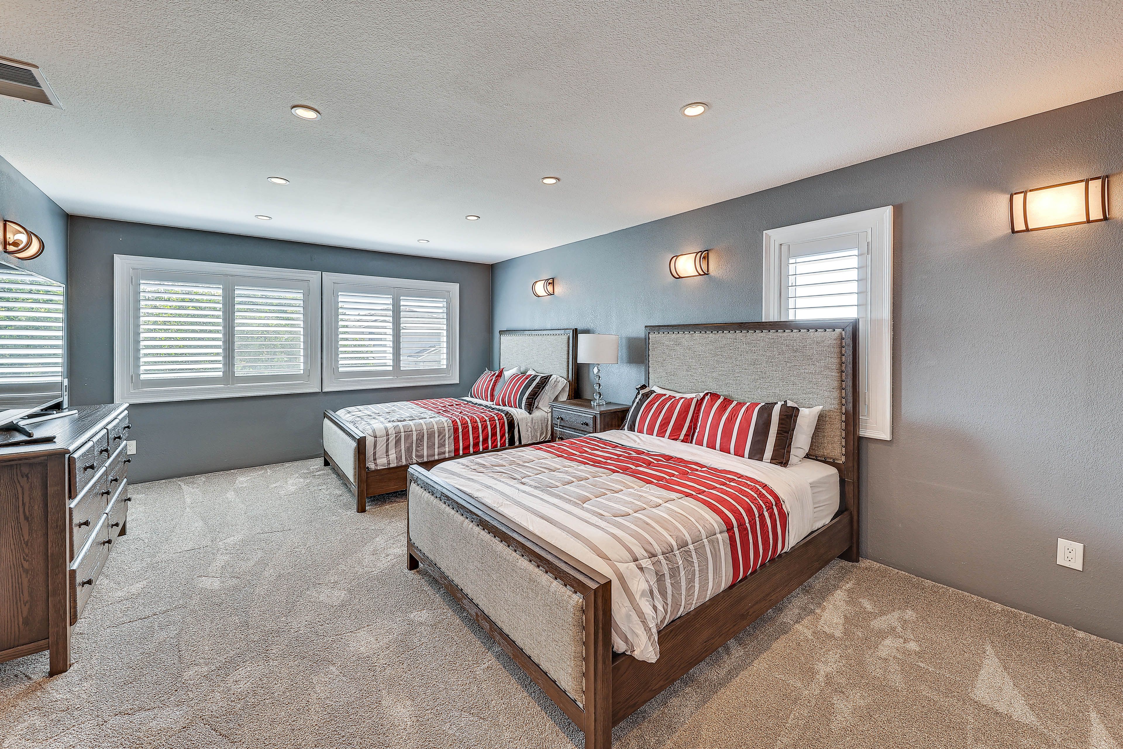 Bedroom 4 | 2nd Floor | 2 Queen Beds | Smart TV