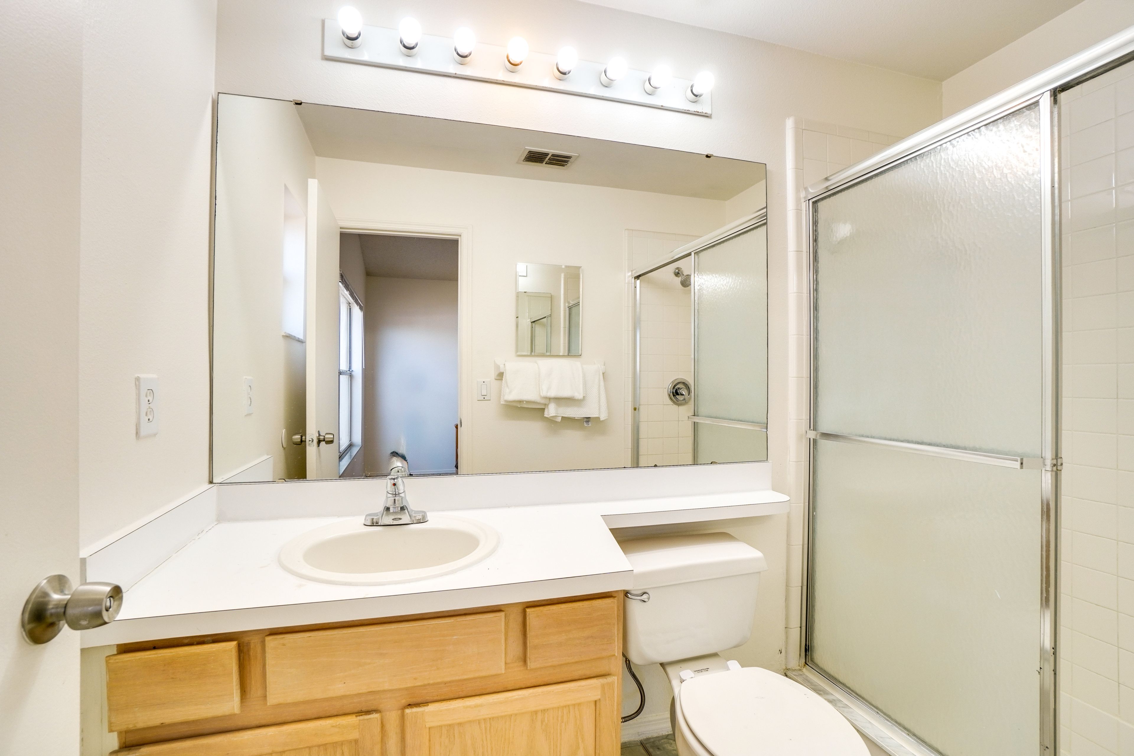 En-Suite Bathroom | Complimentary Toiletries