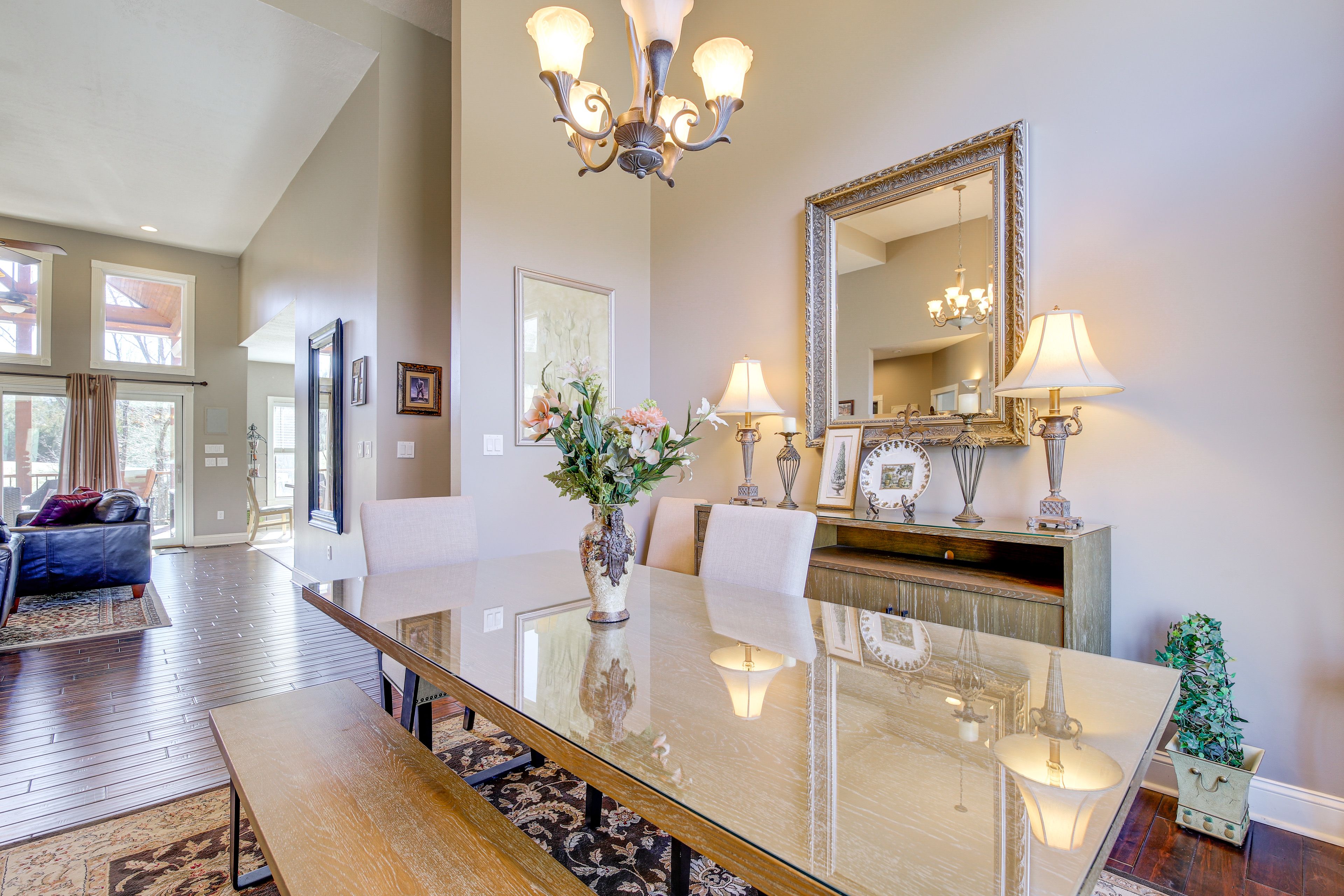 Dining Area | 2nd Floor