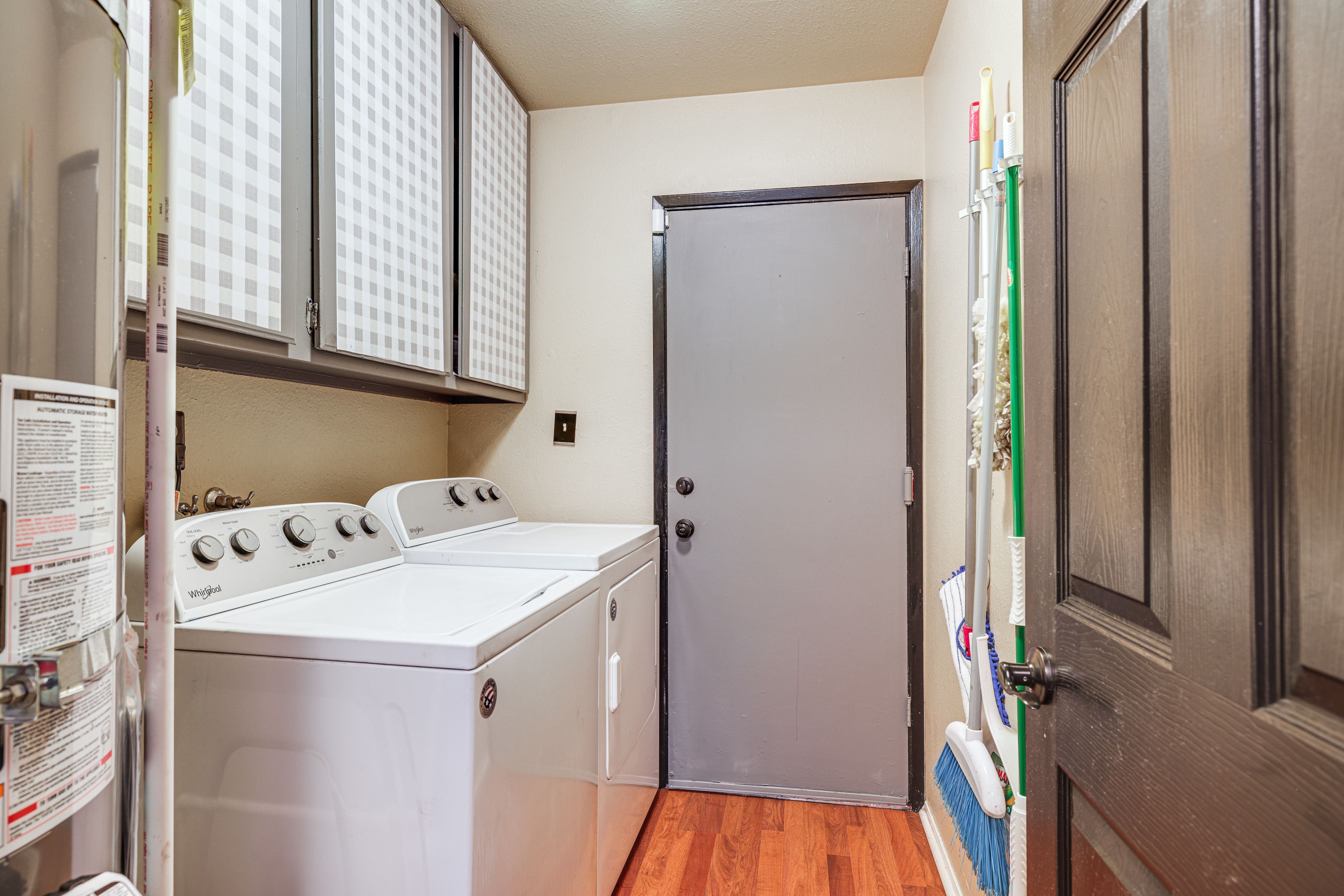 Washer & Dryer