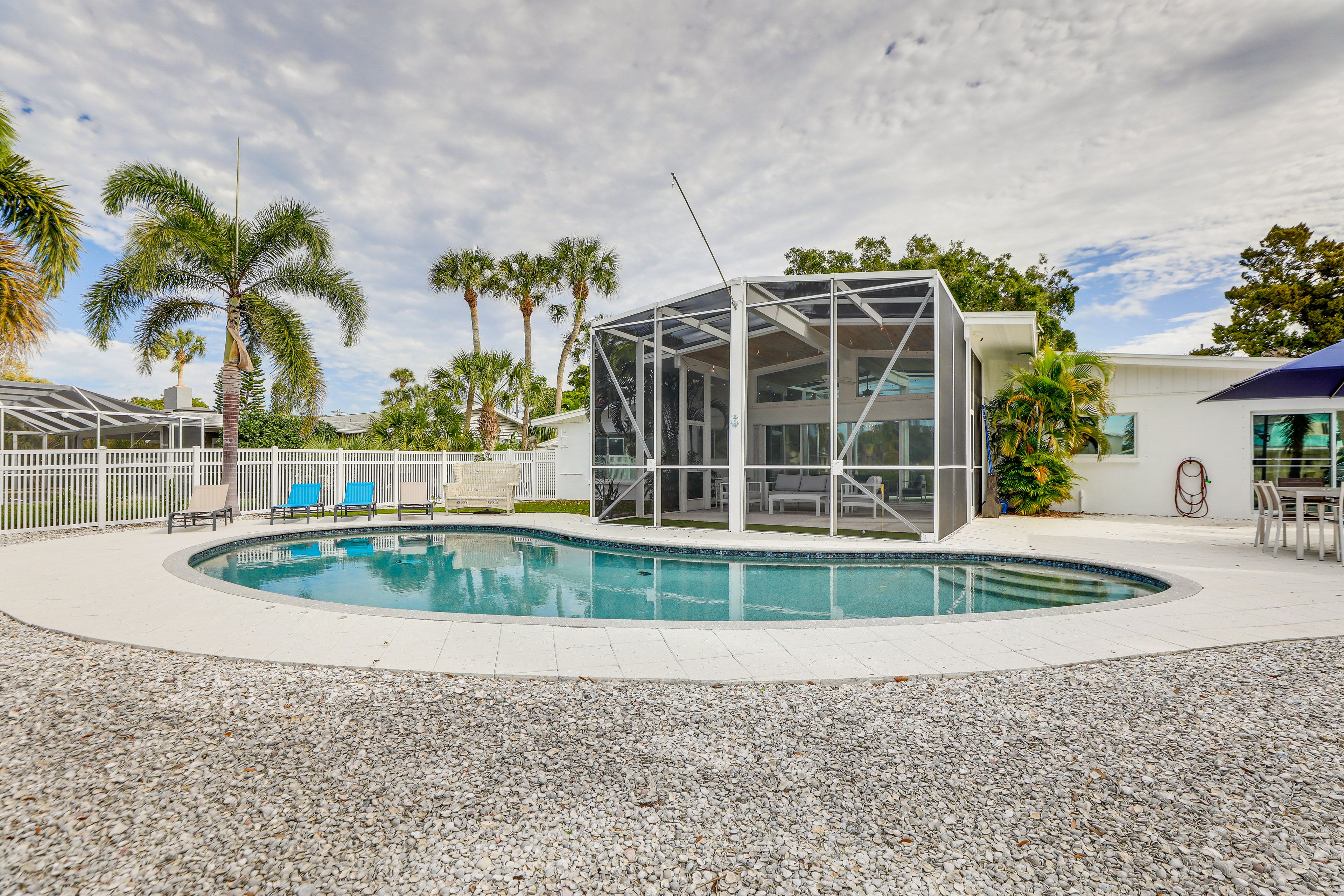 Patio | Private Pool (Depth 3'-6') | Outdoor Dining
