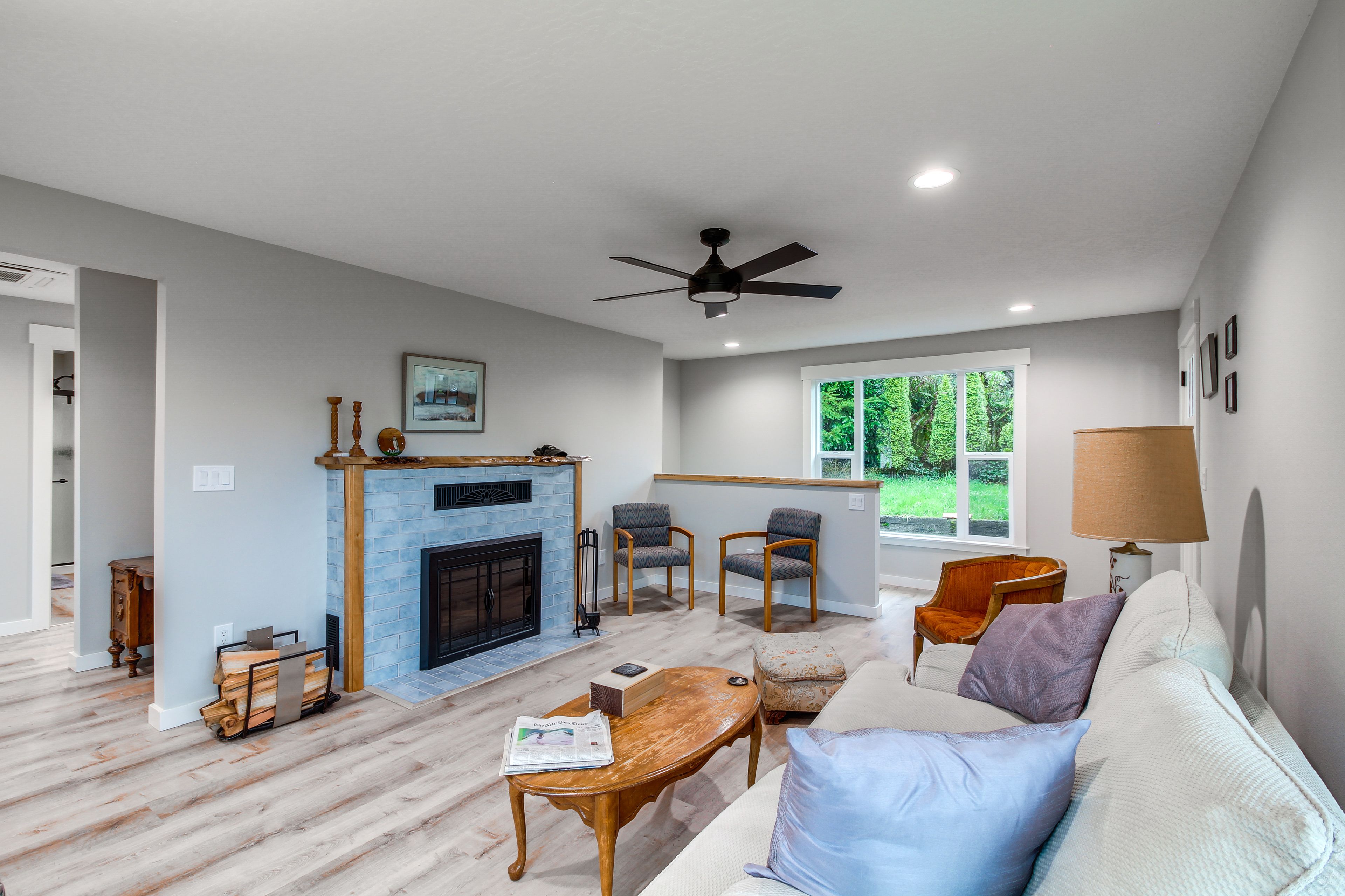 Gardiner Vacation Rental | 3BR | 2BA | Stairs Required | 2,143 Sq Ft