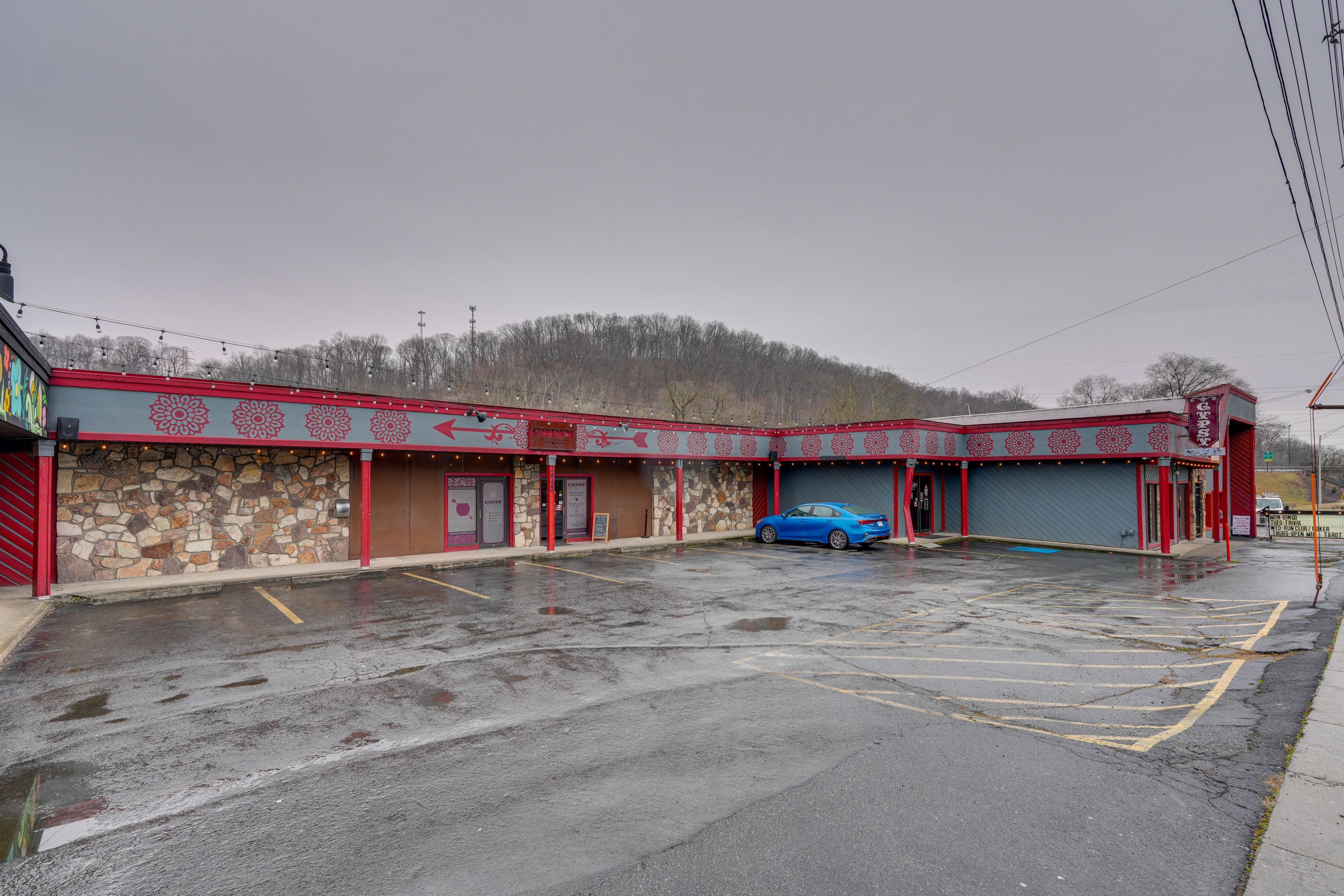 Parking | Community Lot (2 Vehicles)