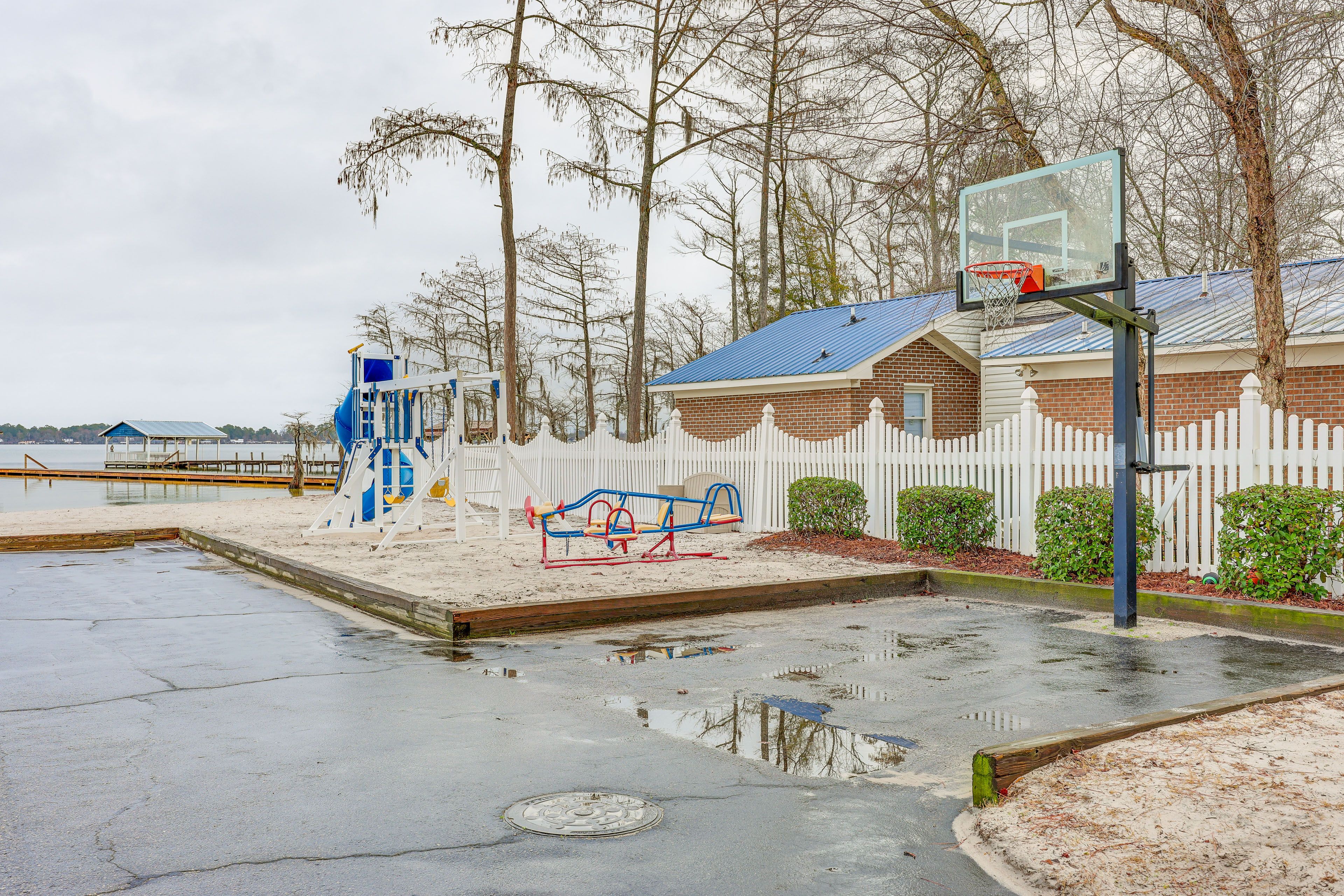 Community Playground | Basketball Hoop