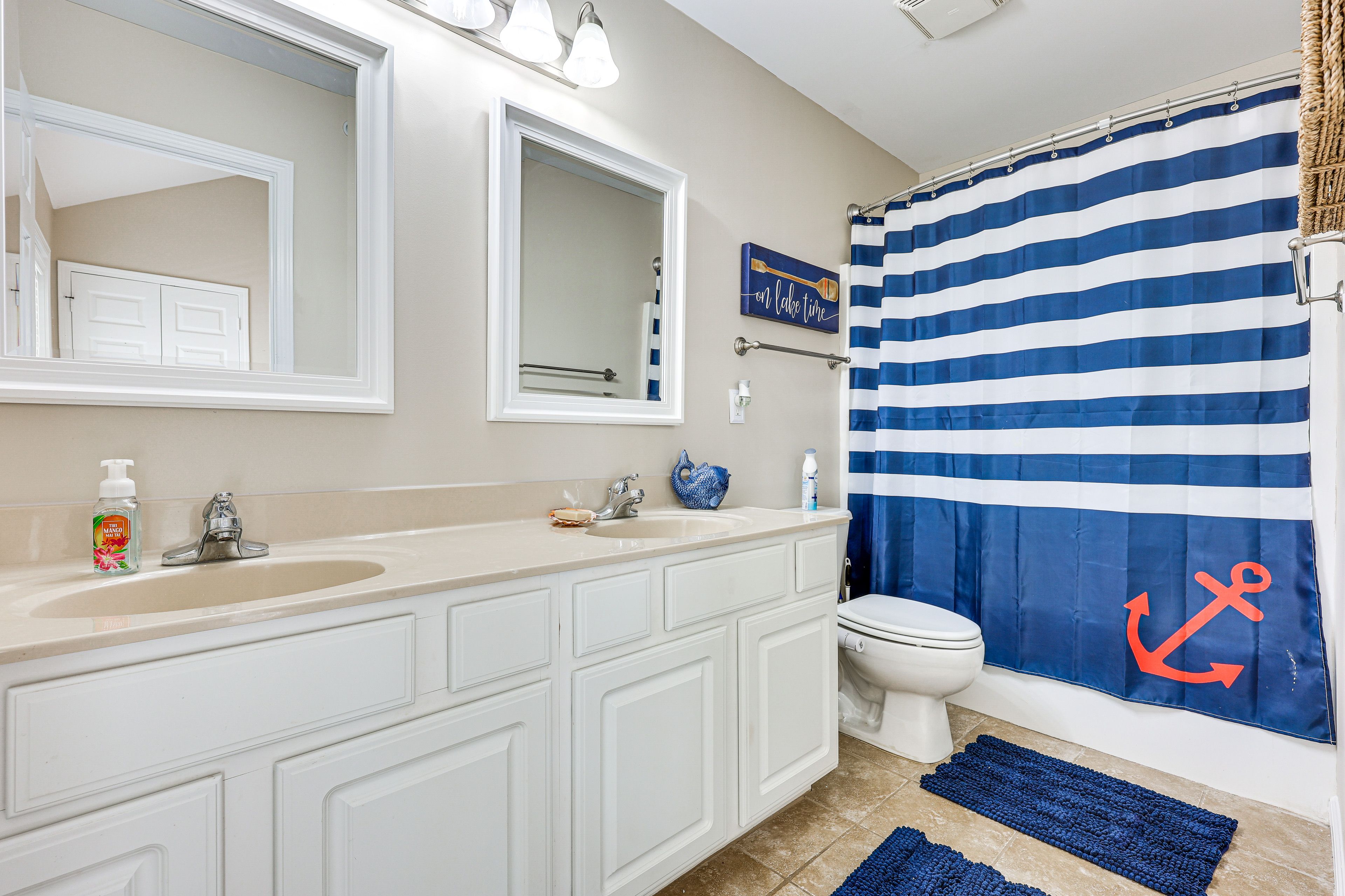 Full Bathroom