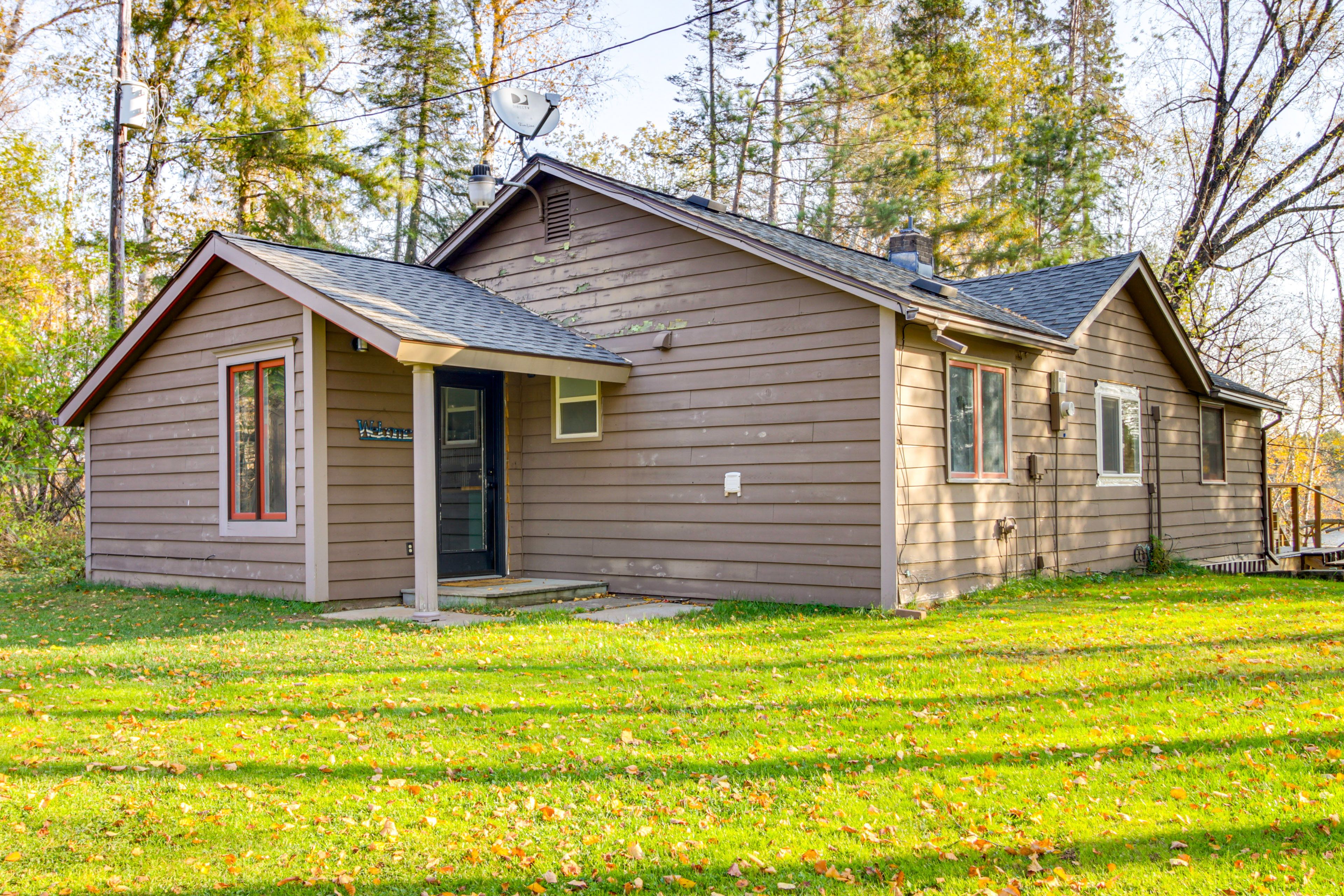 Cabin Exterior | Ample Driveway Parking | RVs/Trailers Allowed On-Site