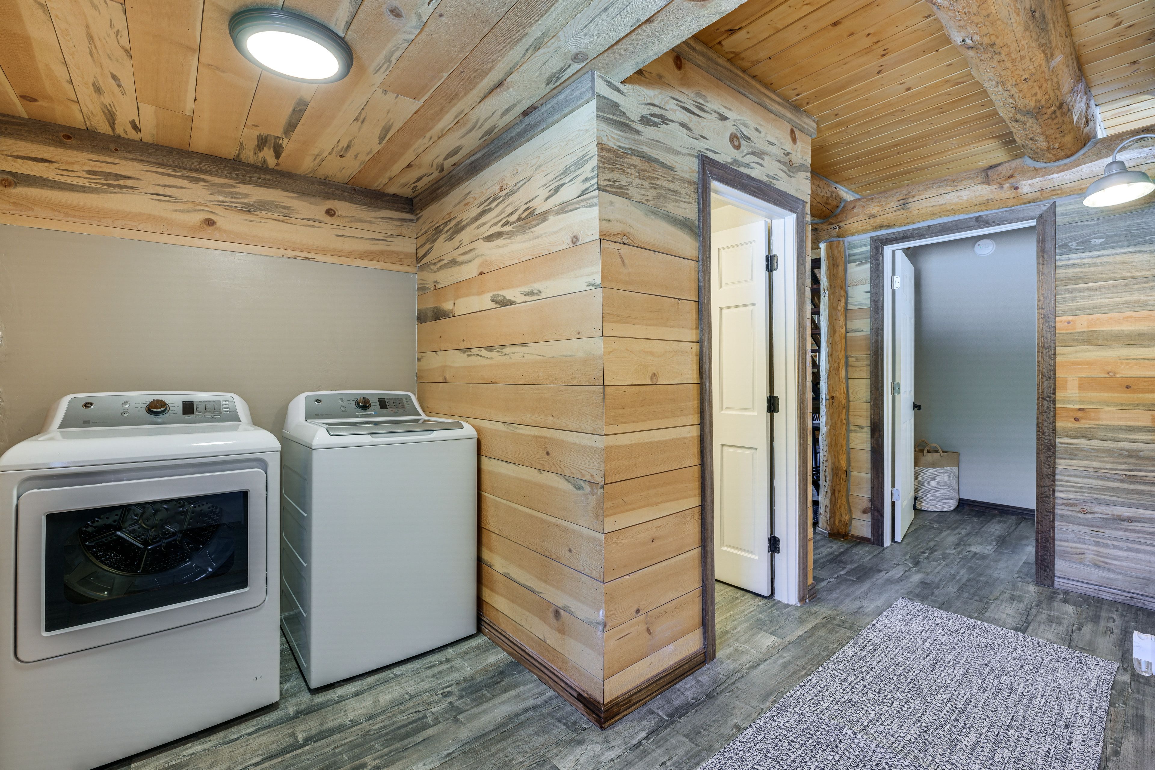 Washer/Dryer | 1st Floor