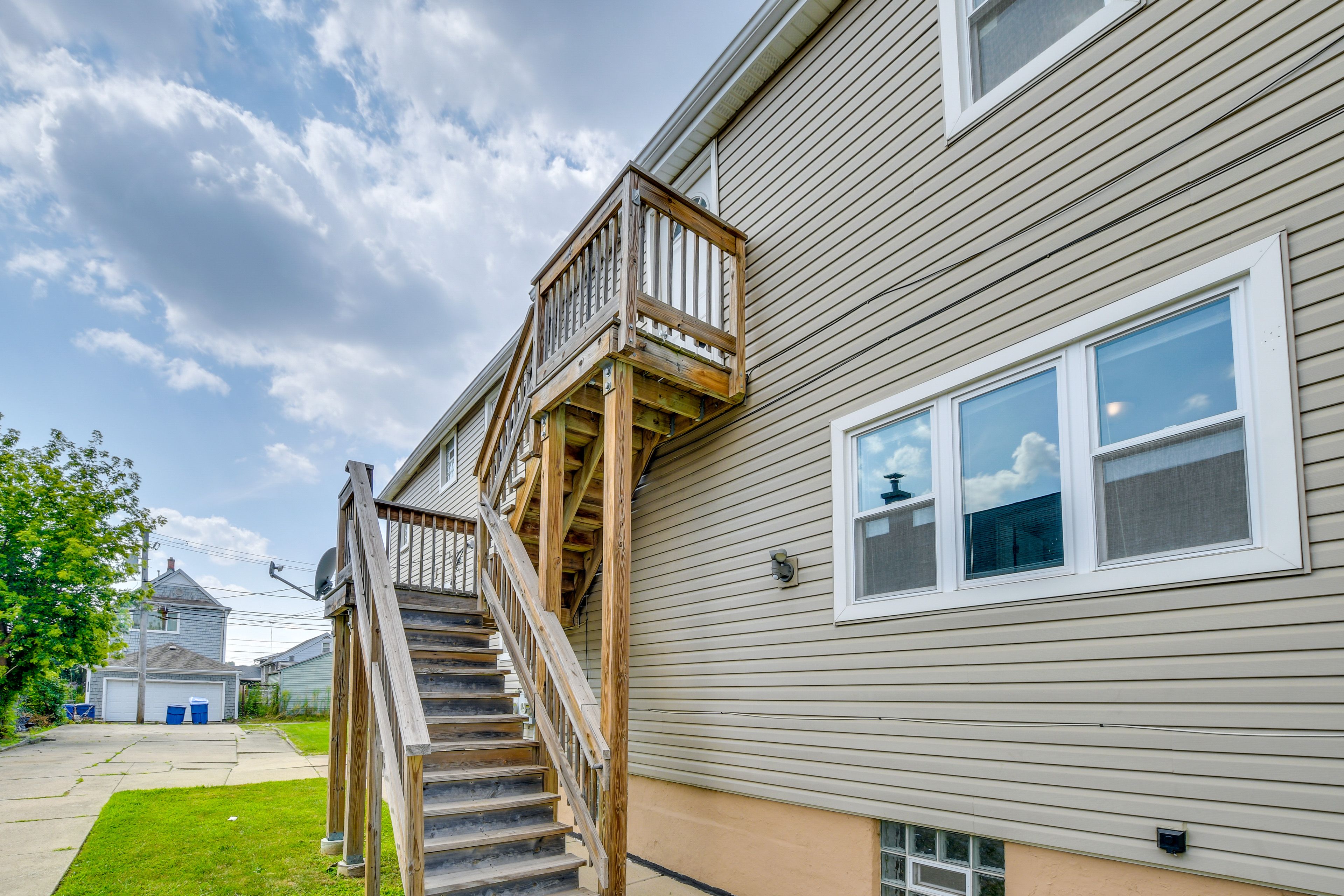 Apartment Exterior | Keyless Entry
