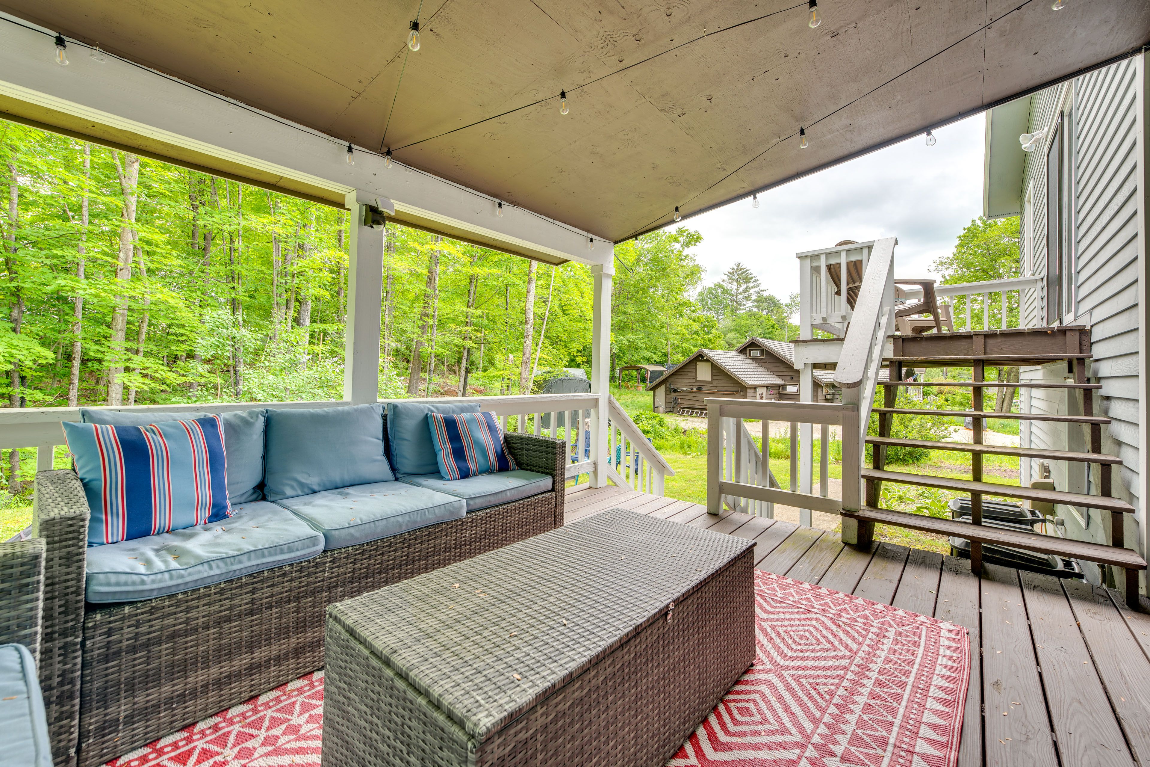 Deck | Gas Grill (Propane Provided)