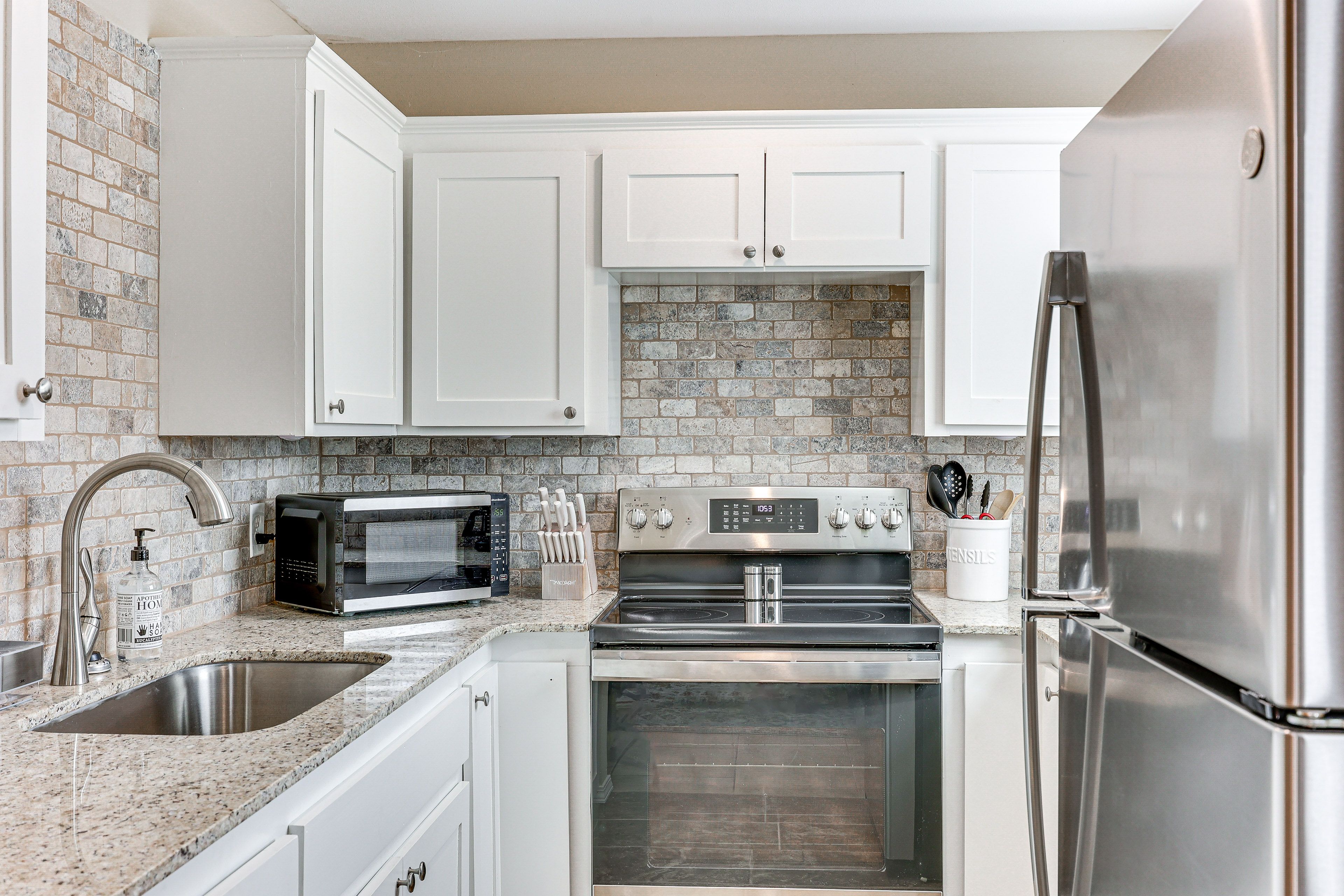 Kitchen | Cooking Basics | Microwave | Keurig Coffee Maker