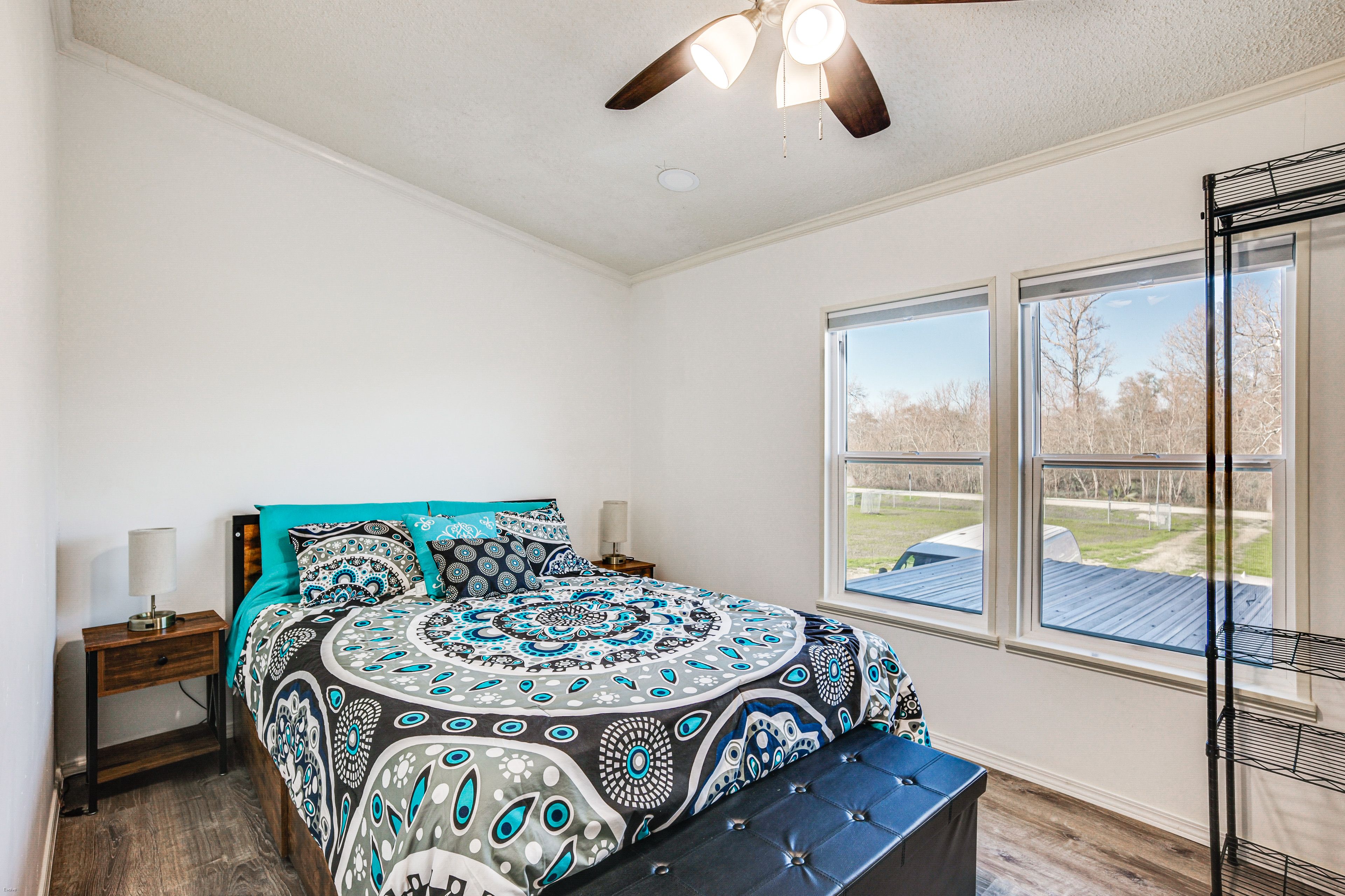 Bedroom 2 | Queen Bed
