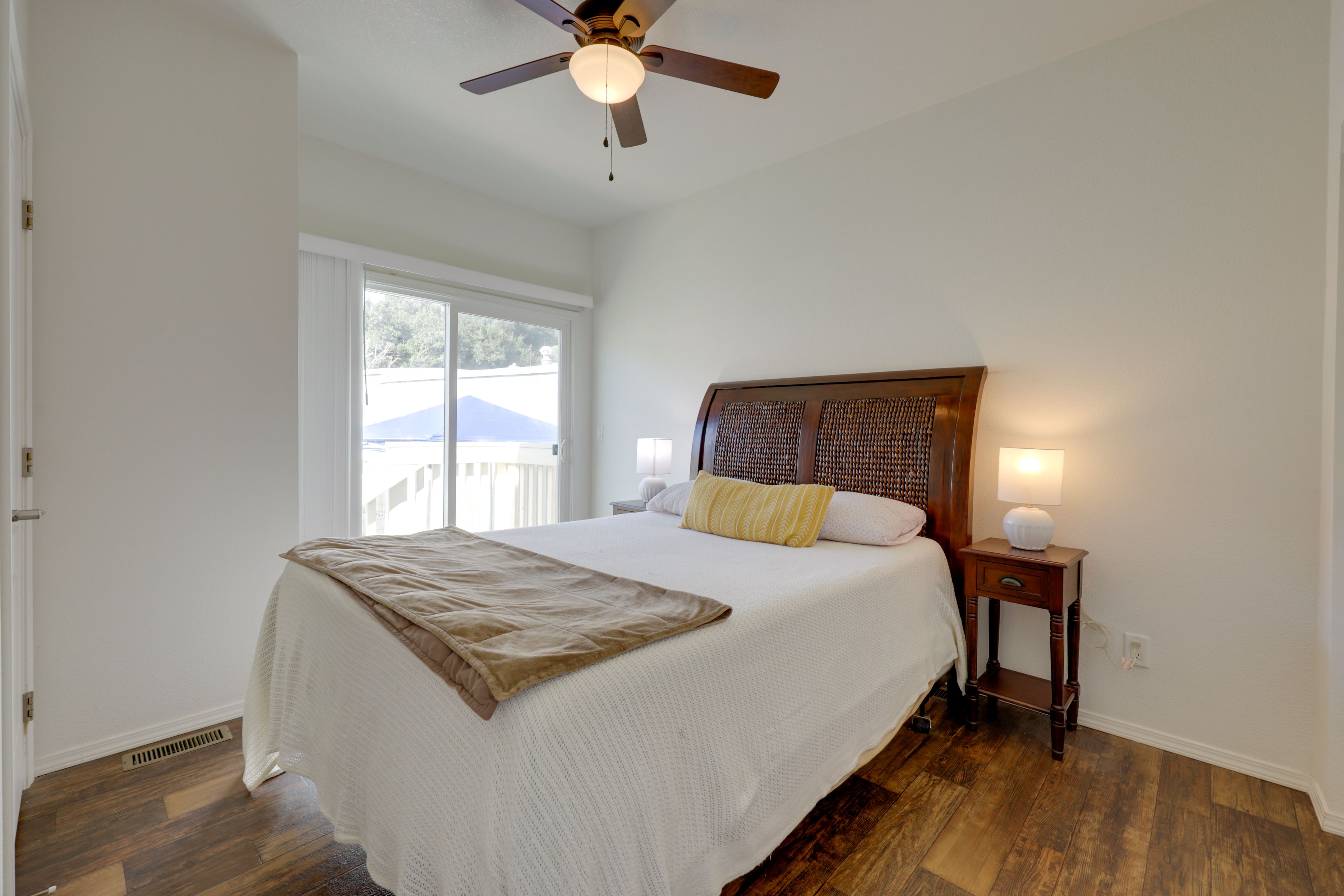 Bedroom 1 | Queen Bed | Linens Provided | Shared En-Suite Bathroom