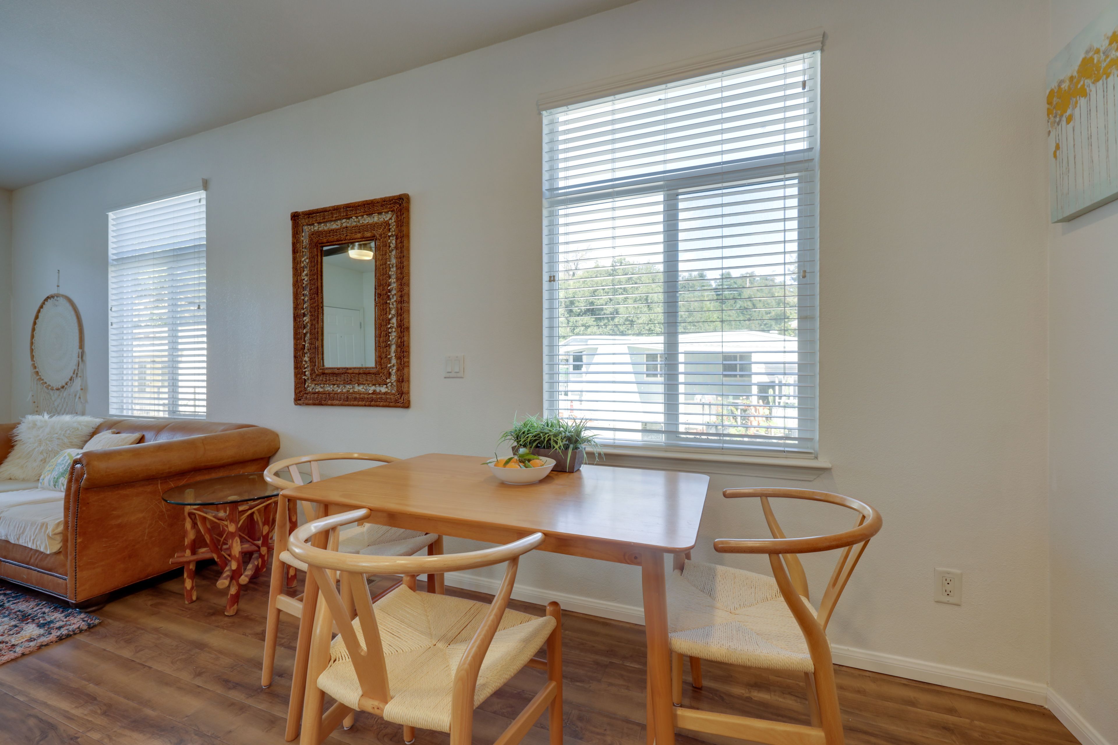 Dining Area | Free WiFi | Central Heat