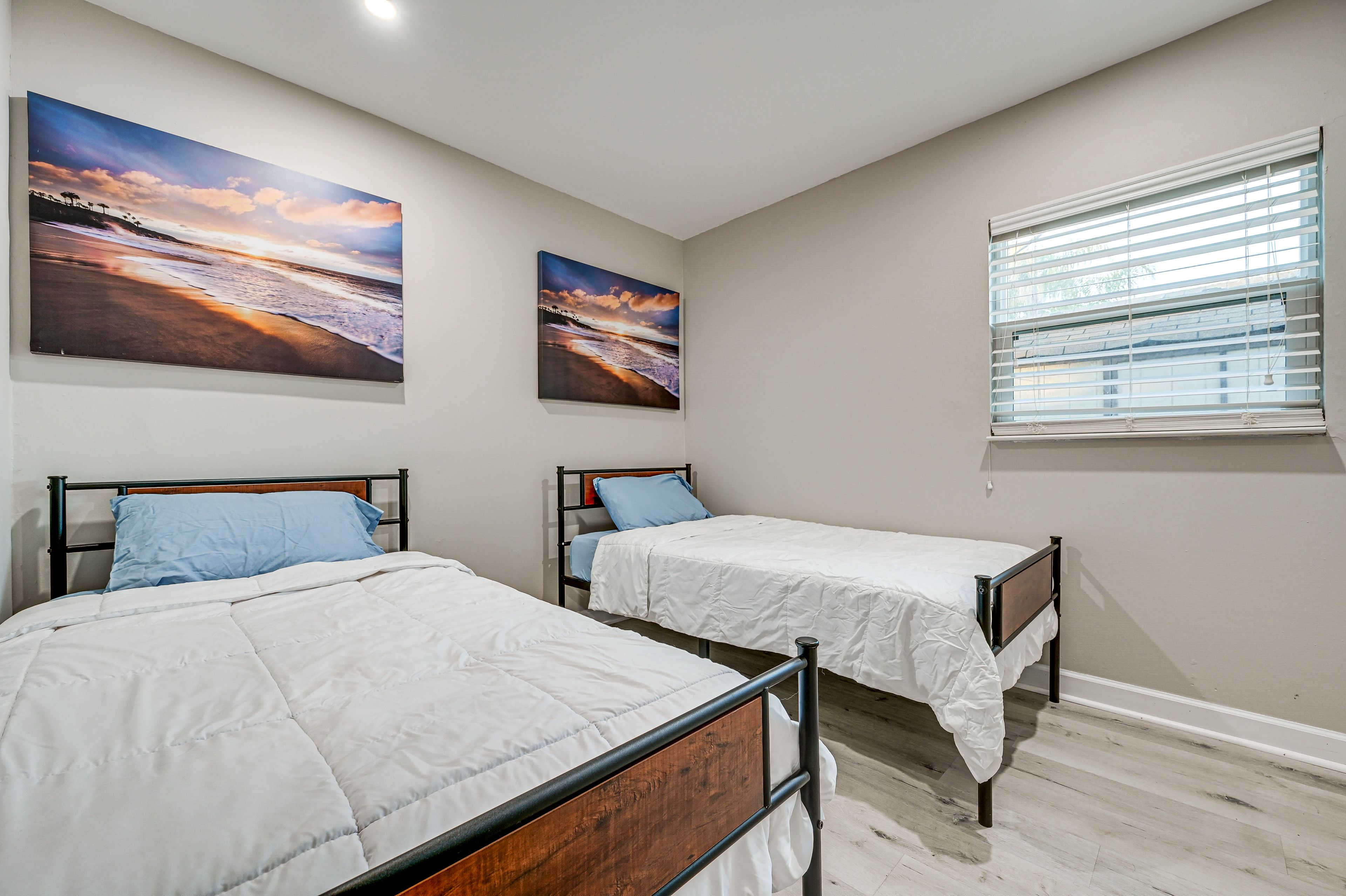 Bedroom 3 | 2 Twin Beds