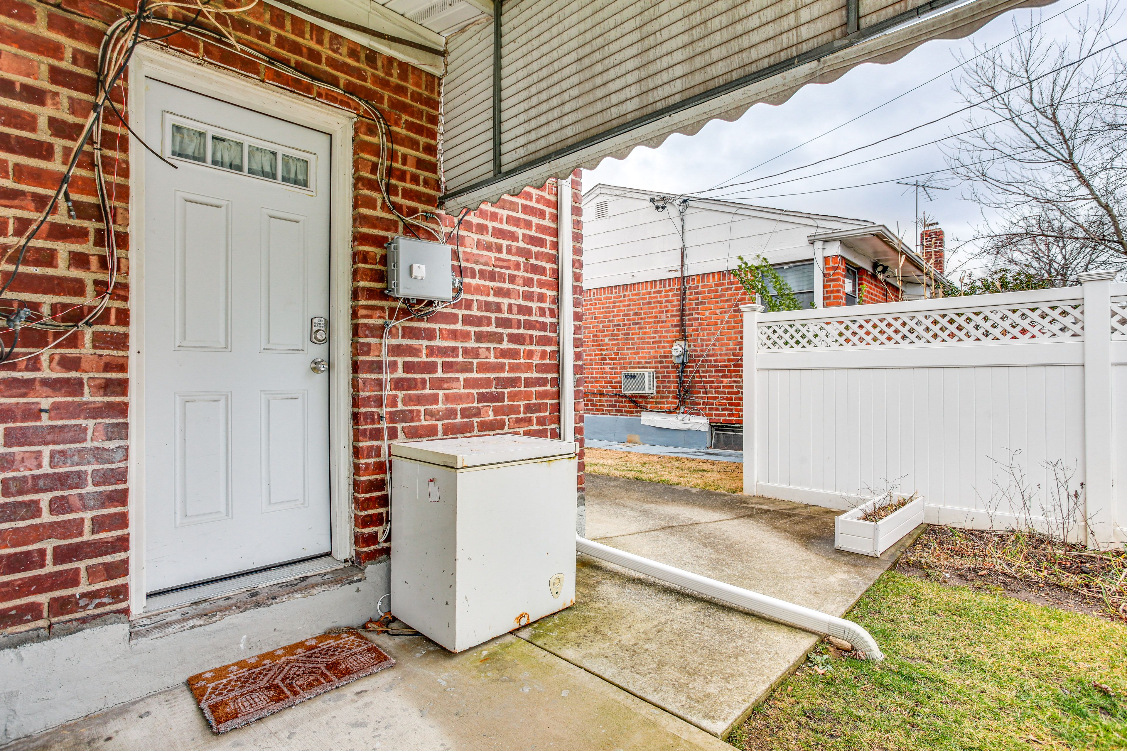 Unit Entrance