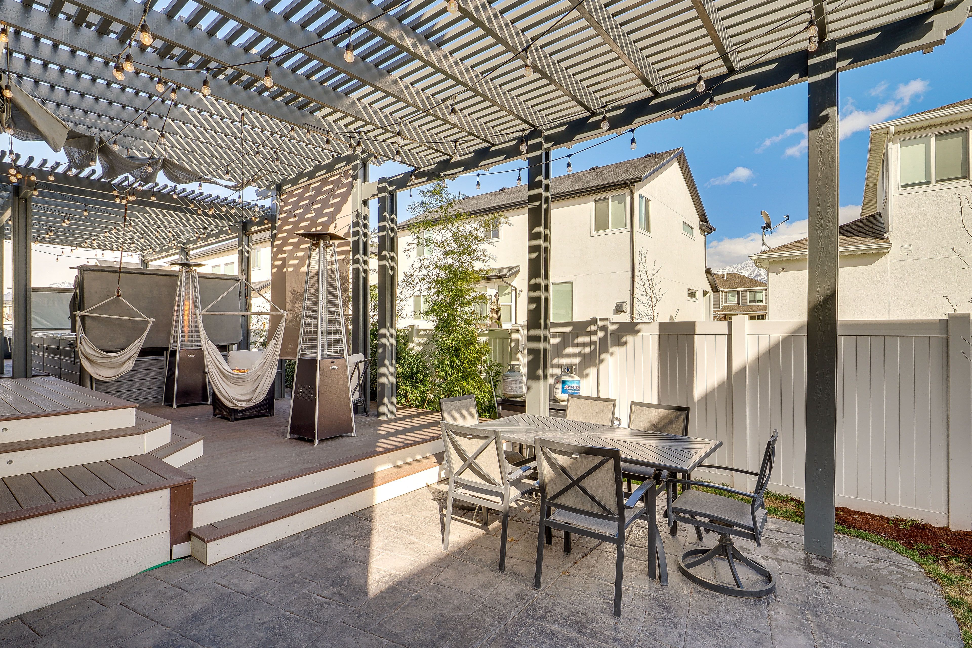 Vineyard Vacation Rental | Studio | 1BA | 1 Step to Enter | 390 Sq Ft