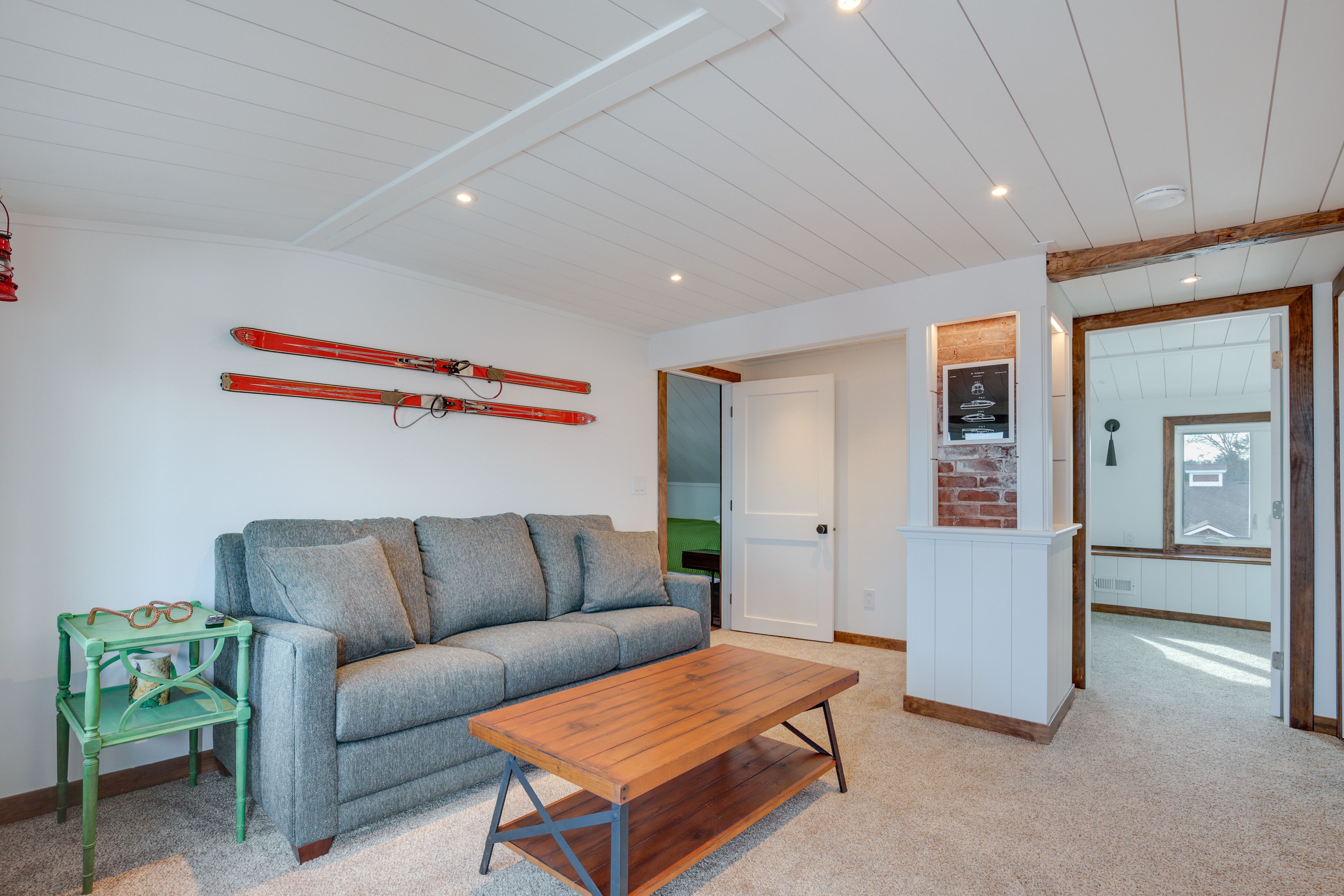 Family Room | 2nd Floor