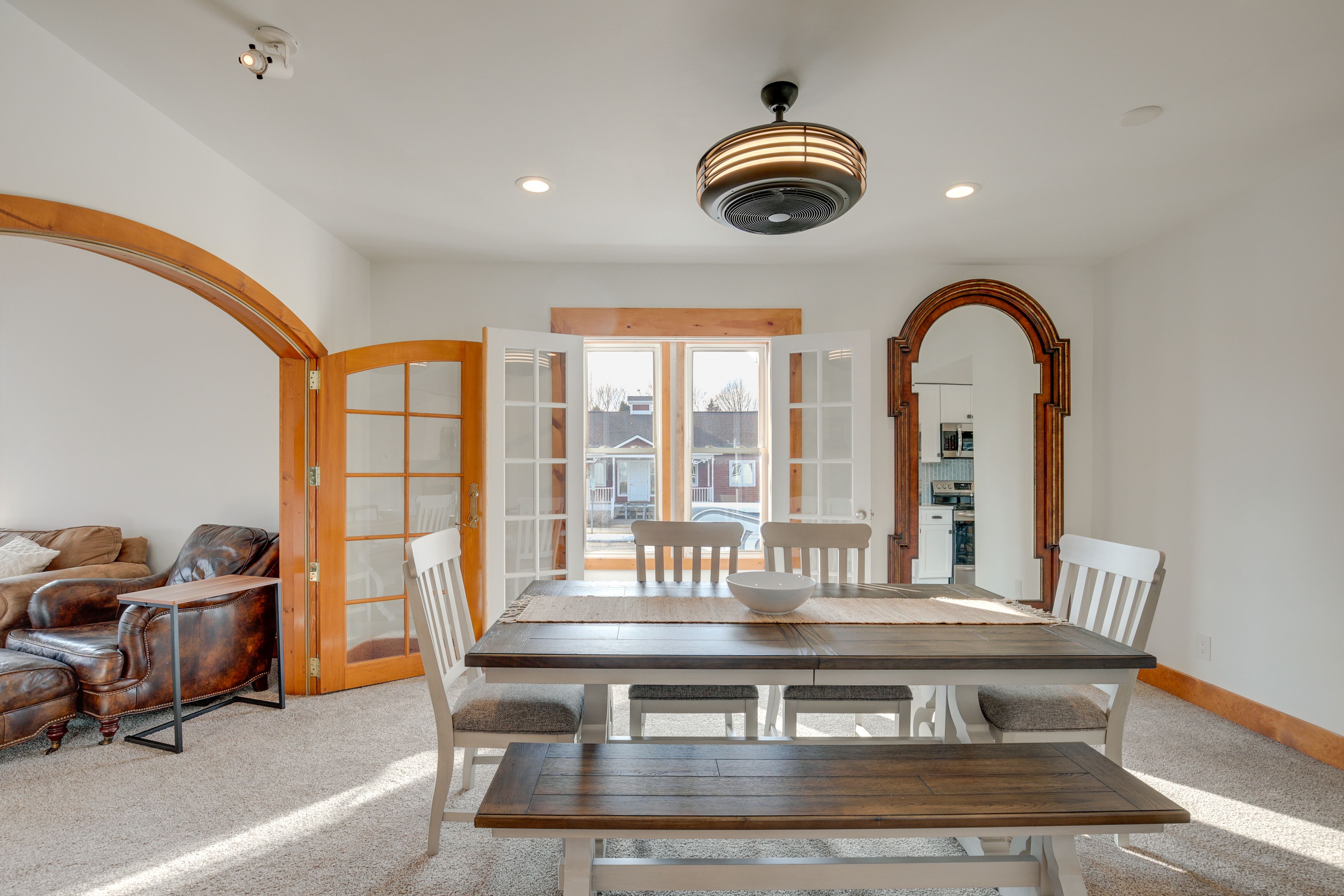 Dining Room | 1st Floor | Dishware & Flatware Provided