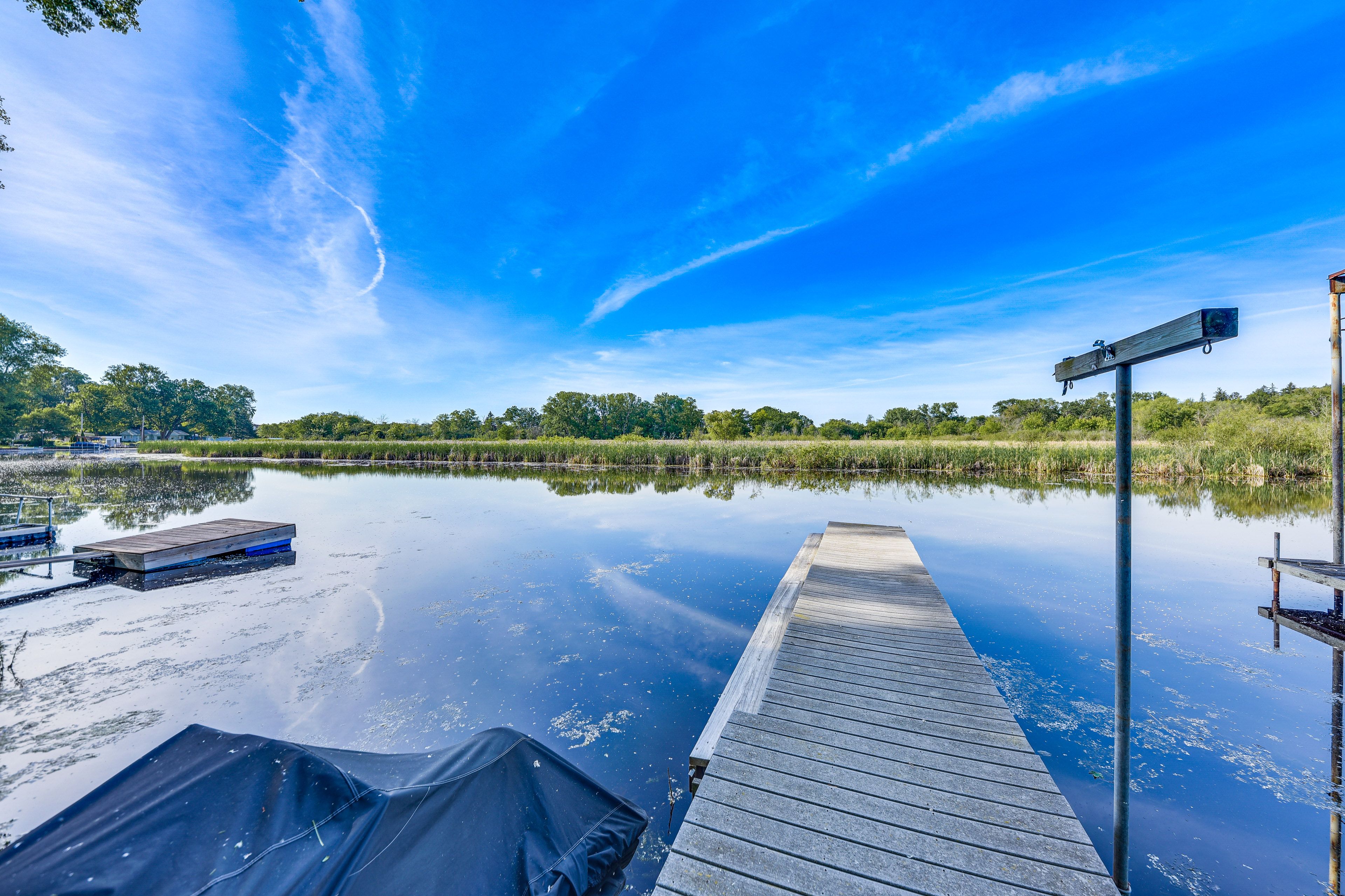 Private Dock | Petite Lake Access (On-Site)