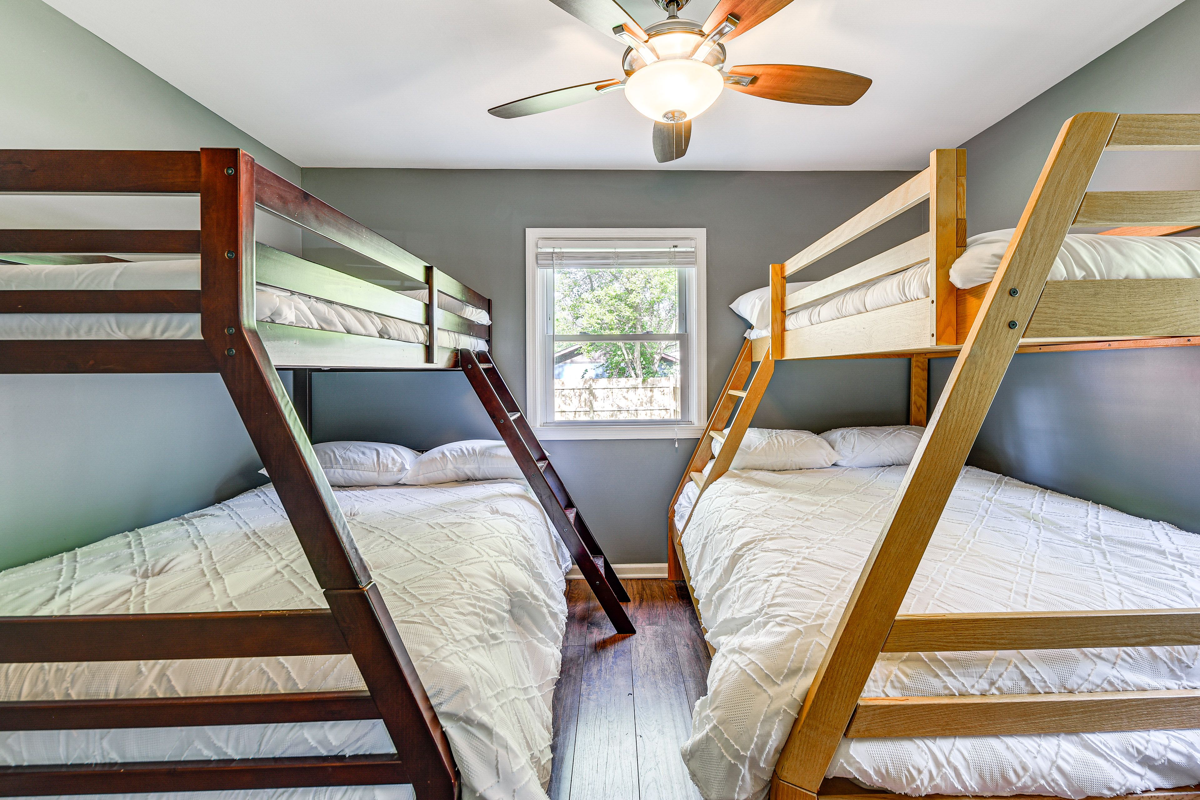 Bedroom 2 | 2 Twin/Full Bunk Beds | Smart TV