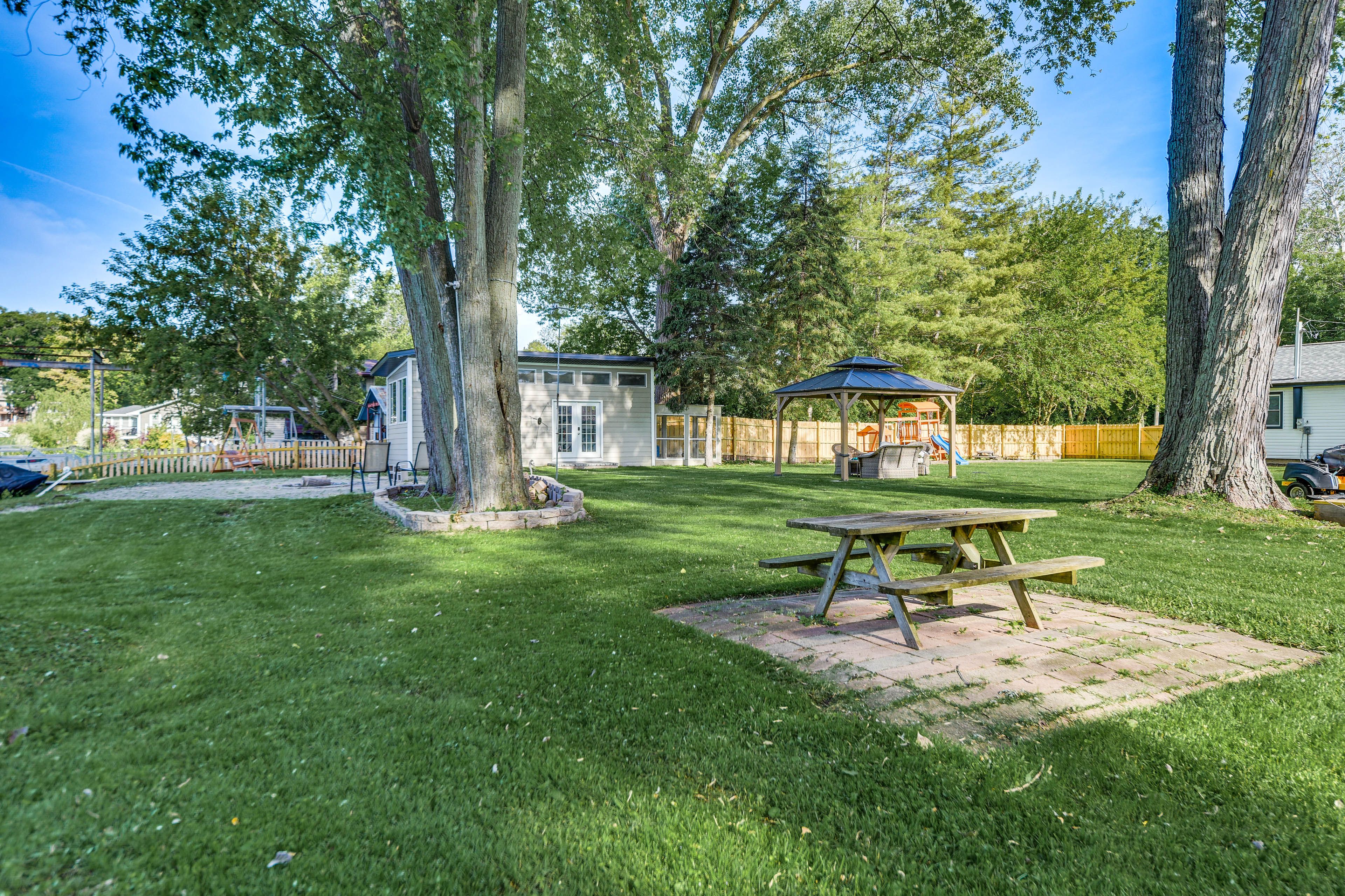 Picnic Table