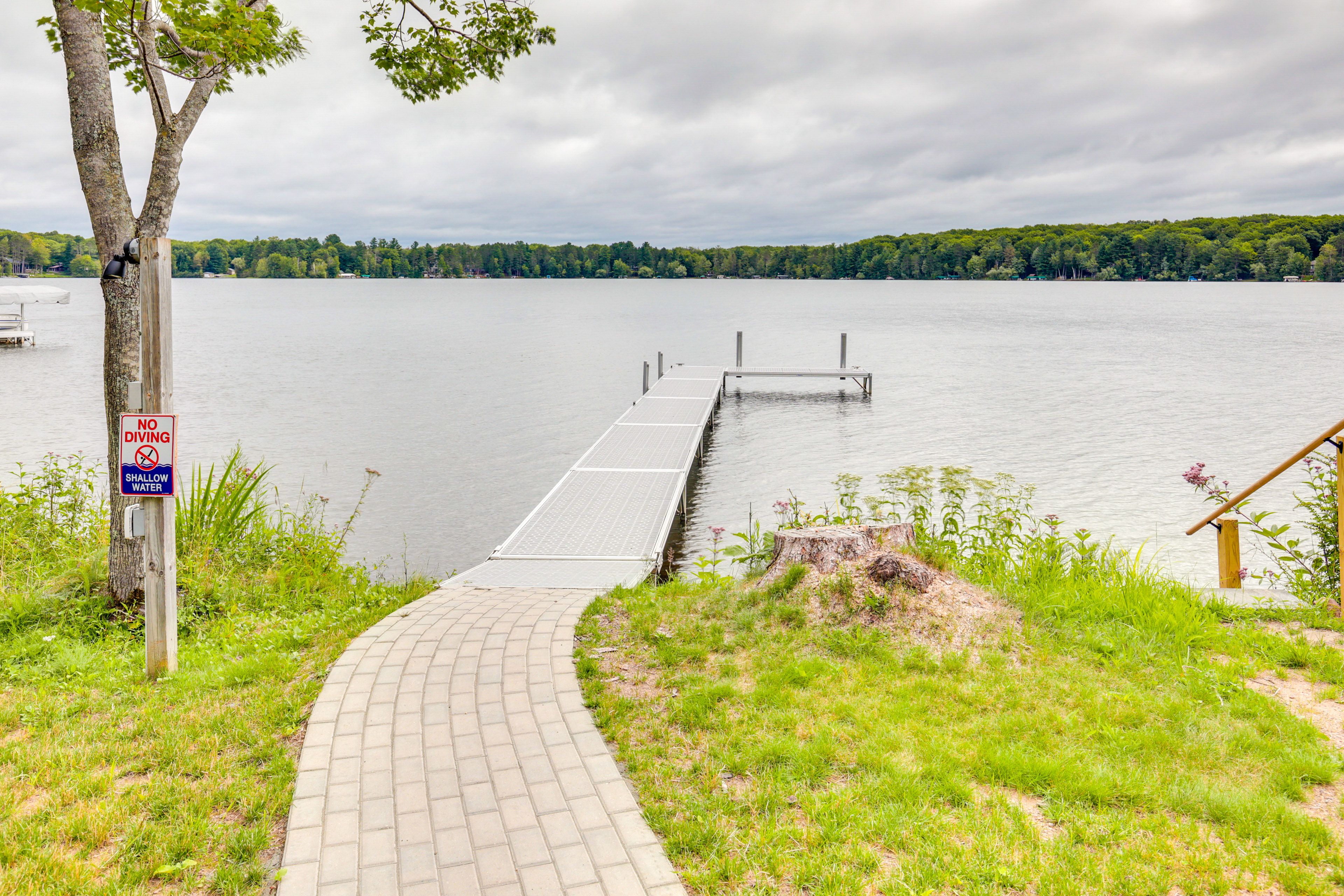 Lake View | Dock Installed in Summer/Fall