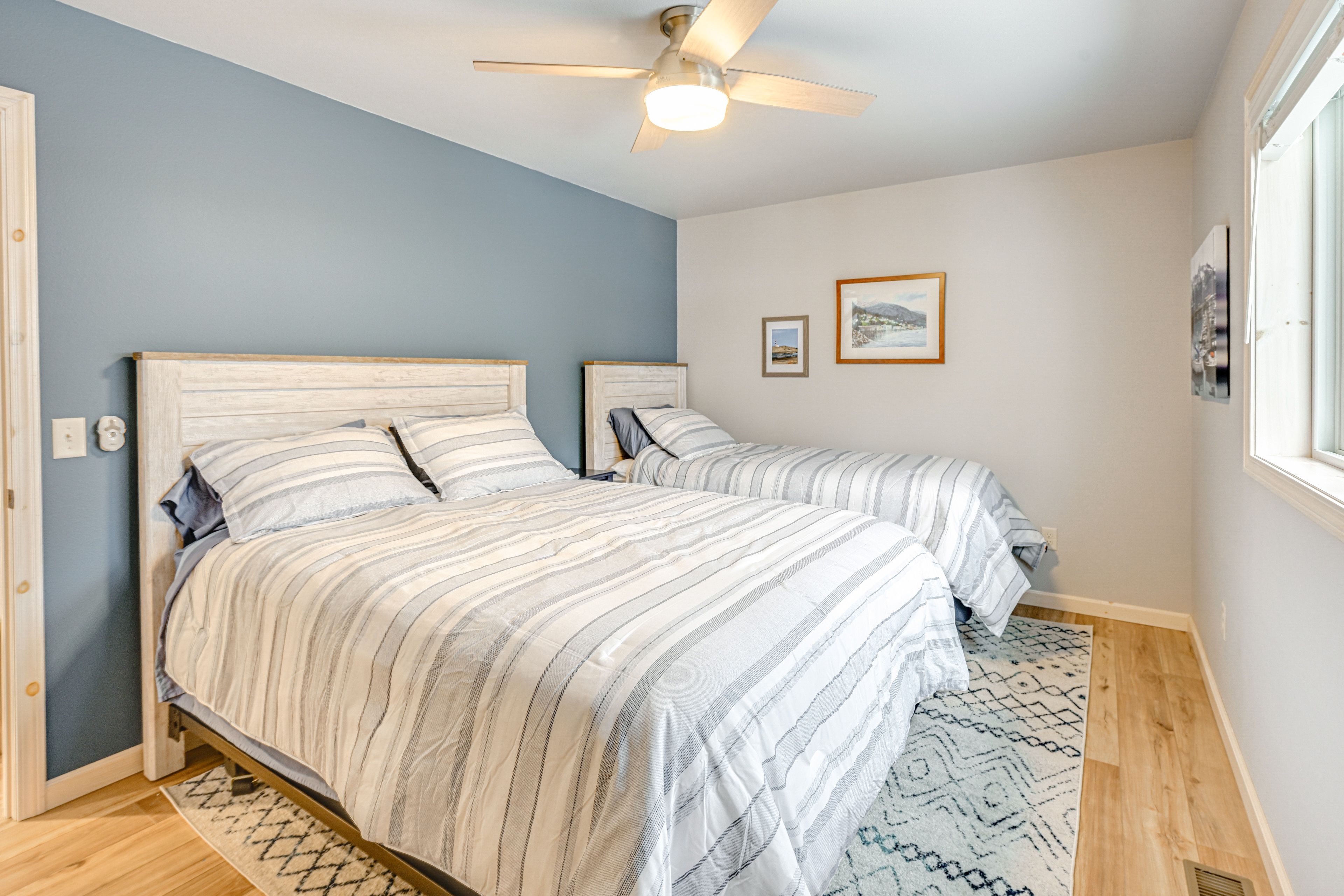 Bedroom 3 | Twin Bed | Queen Bed | 2nd Floor