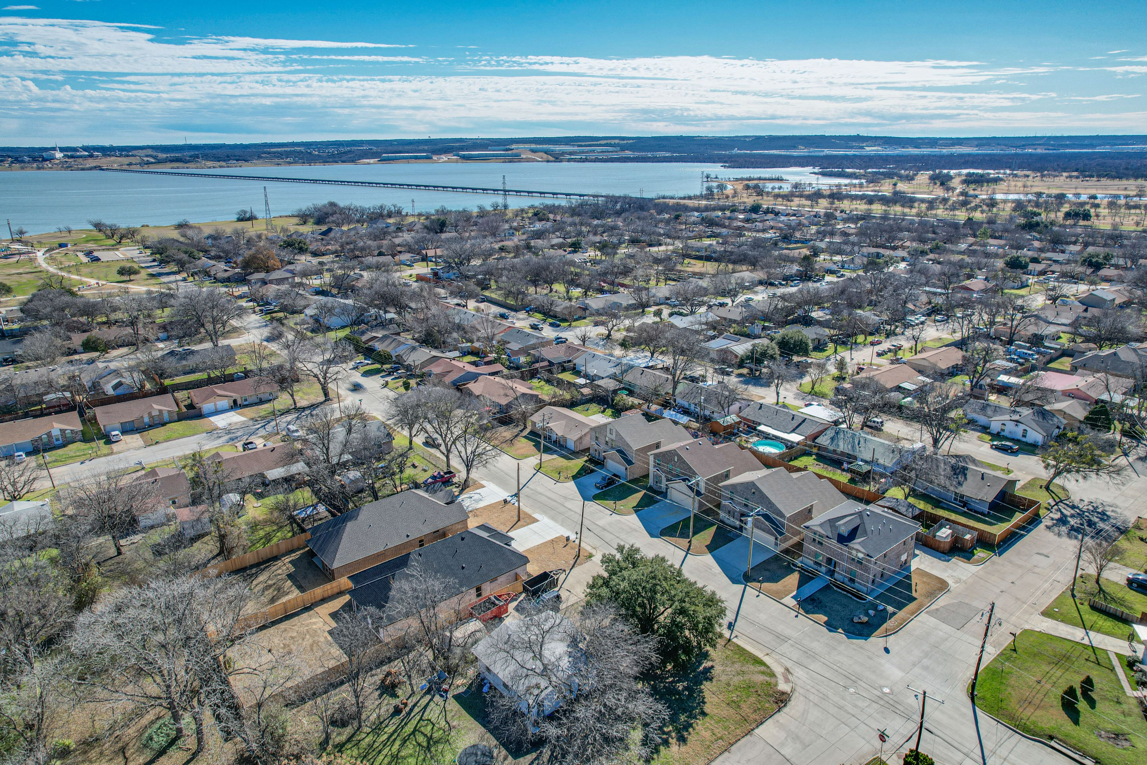 Aerial View | Walk to Park + Lake