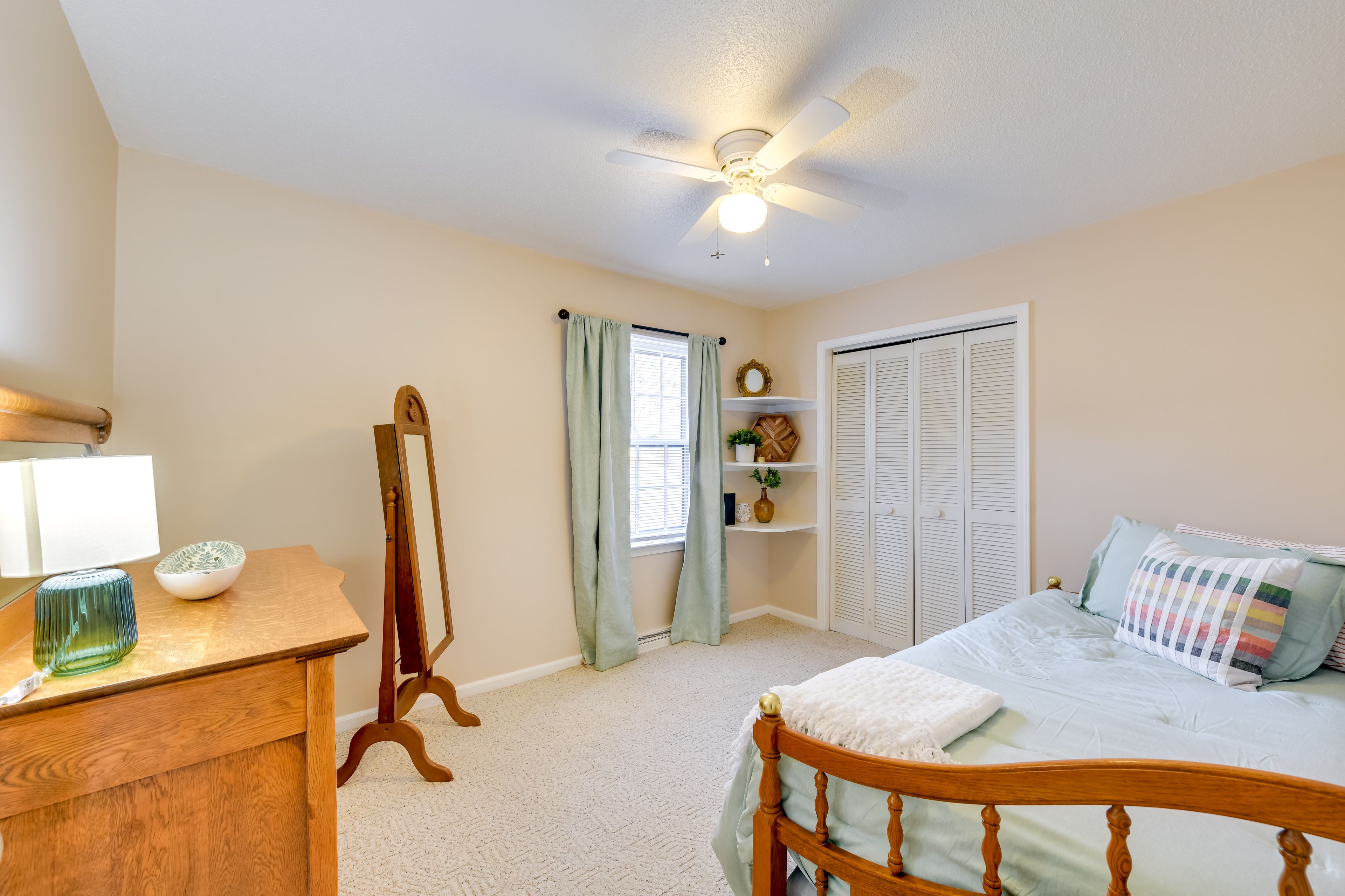 Bedroom 3 | Main Level | Twin Daybed w/ Twin Trundle
