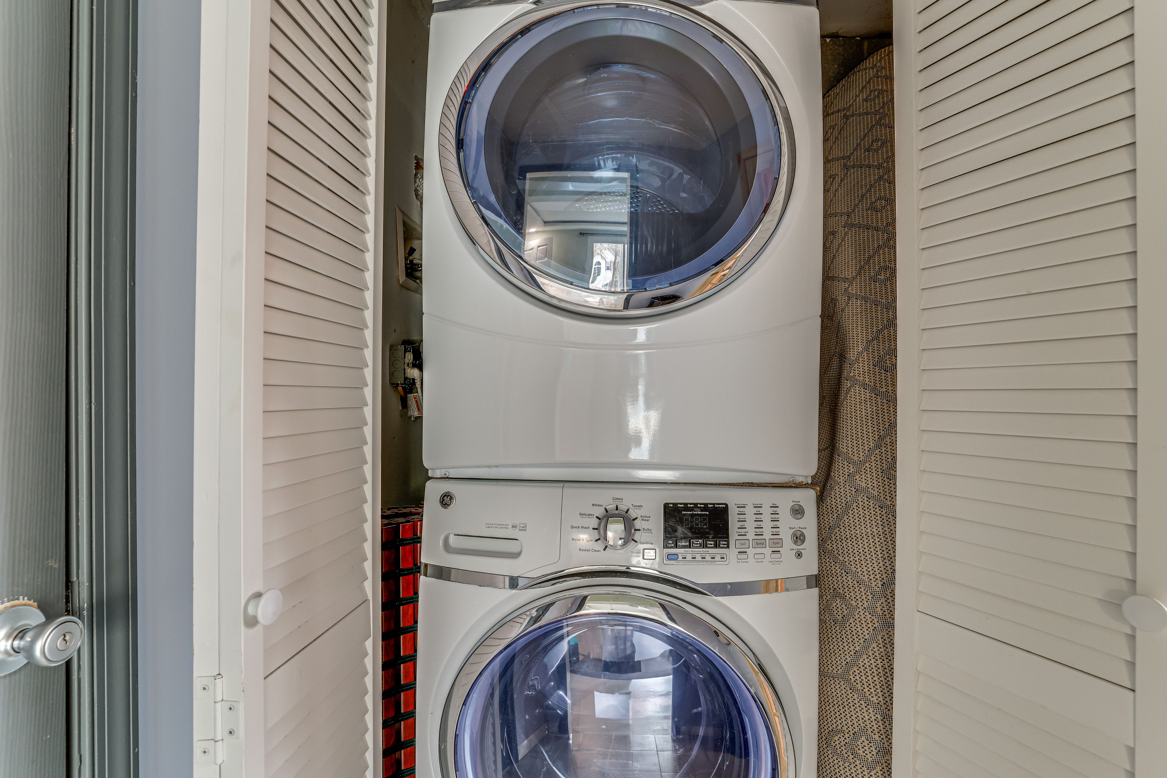 Washer + Dryer