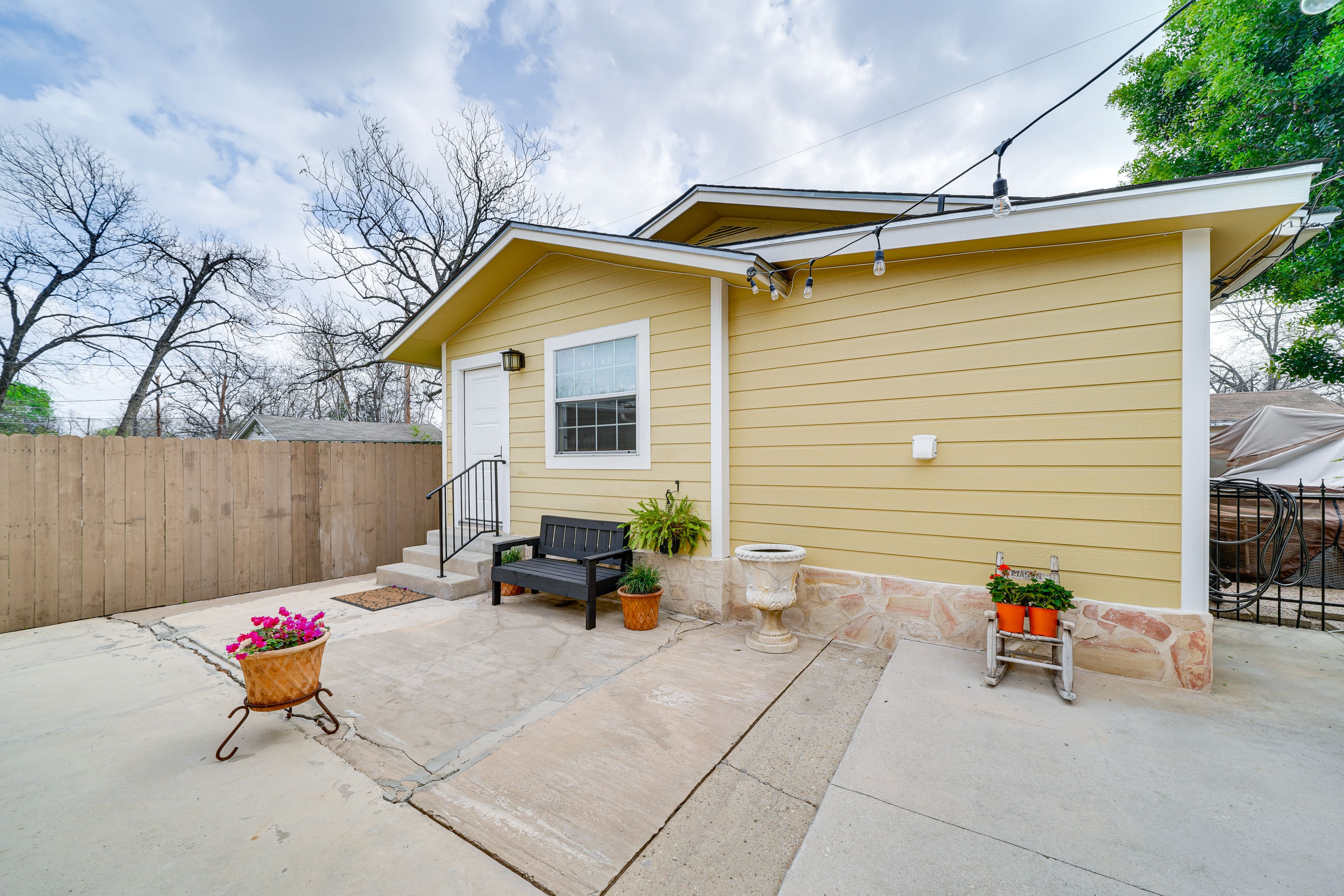 Guest House Exterior