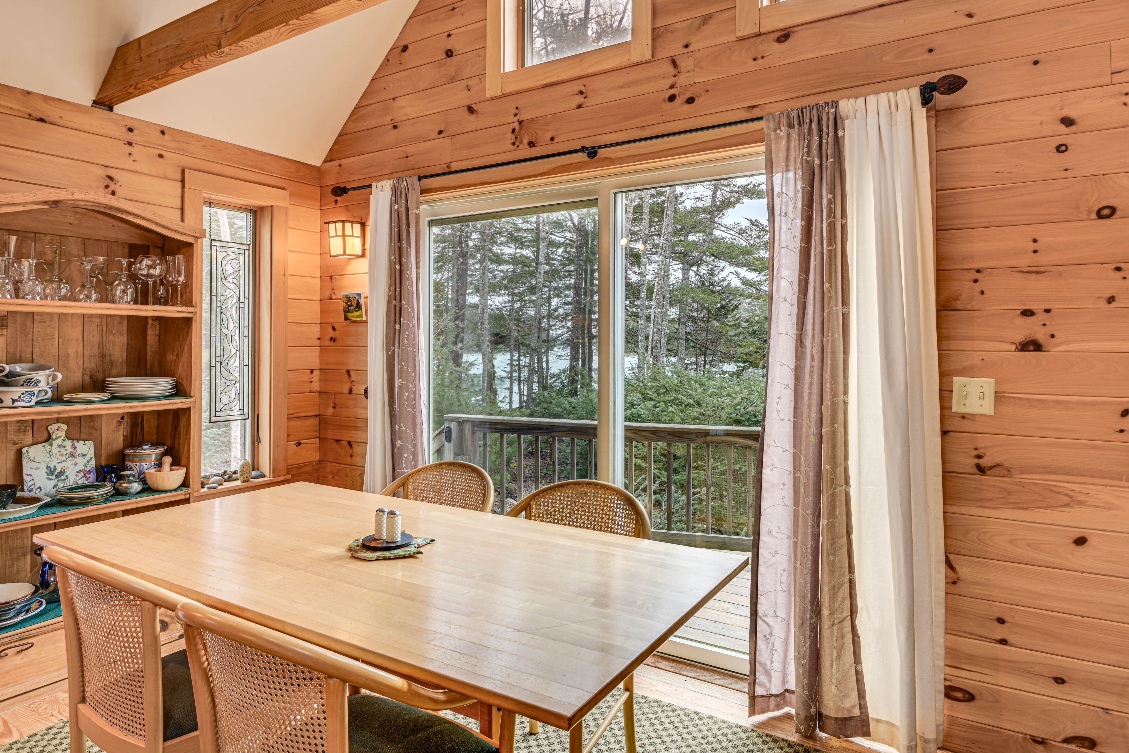 Dining Room | 1st Floor