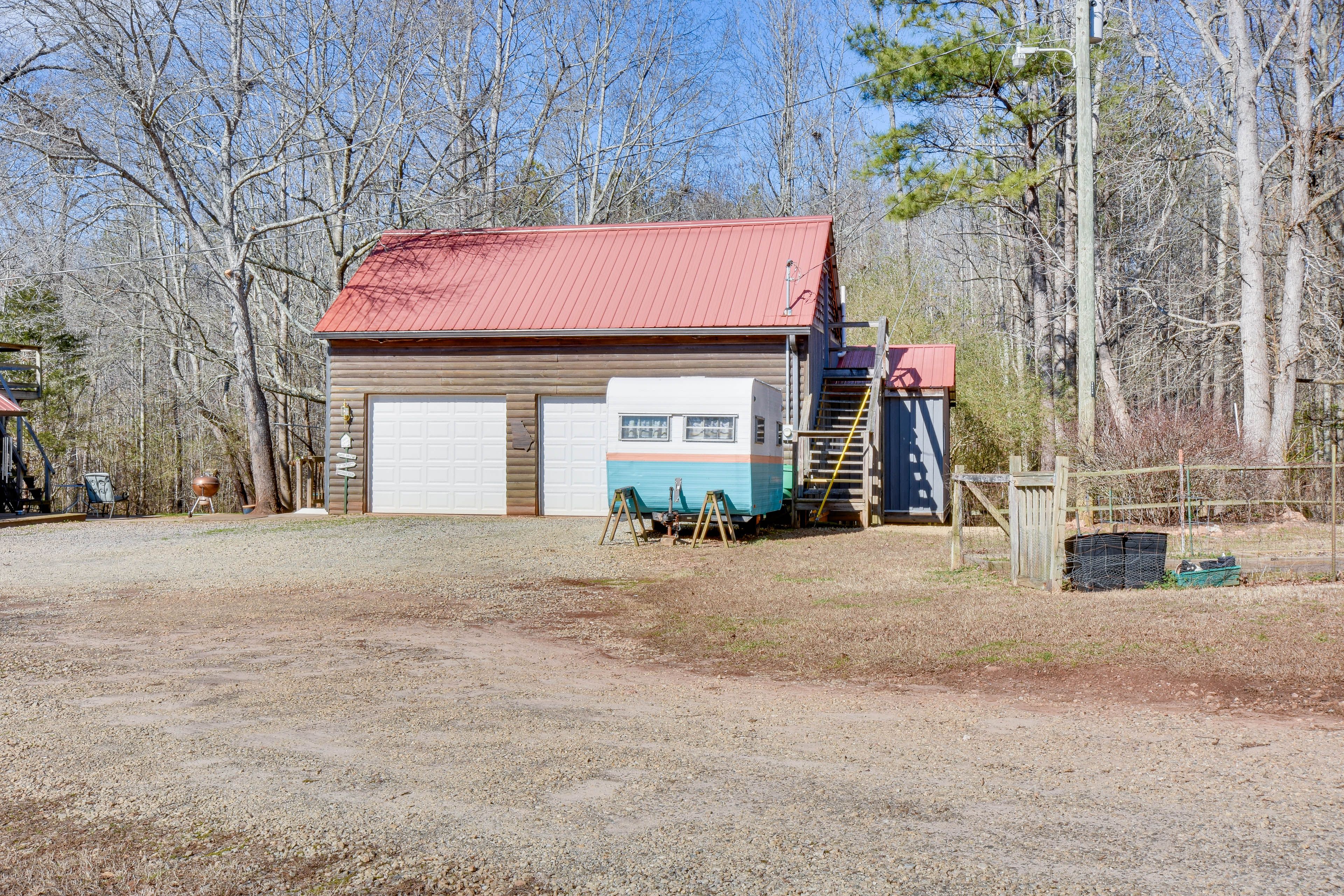 Parking | Driveway (2 Vehicles)