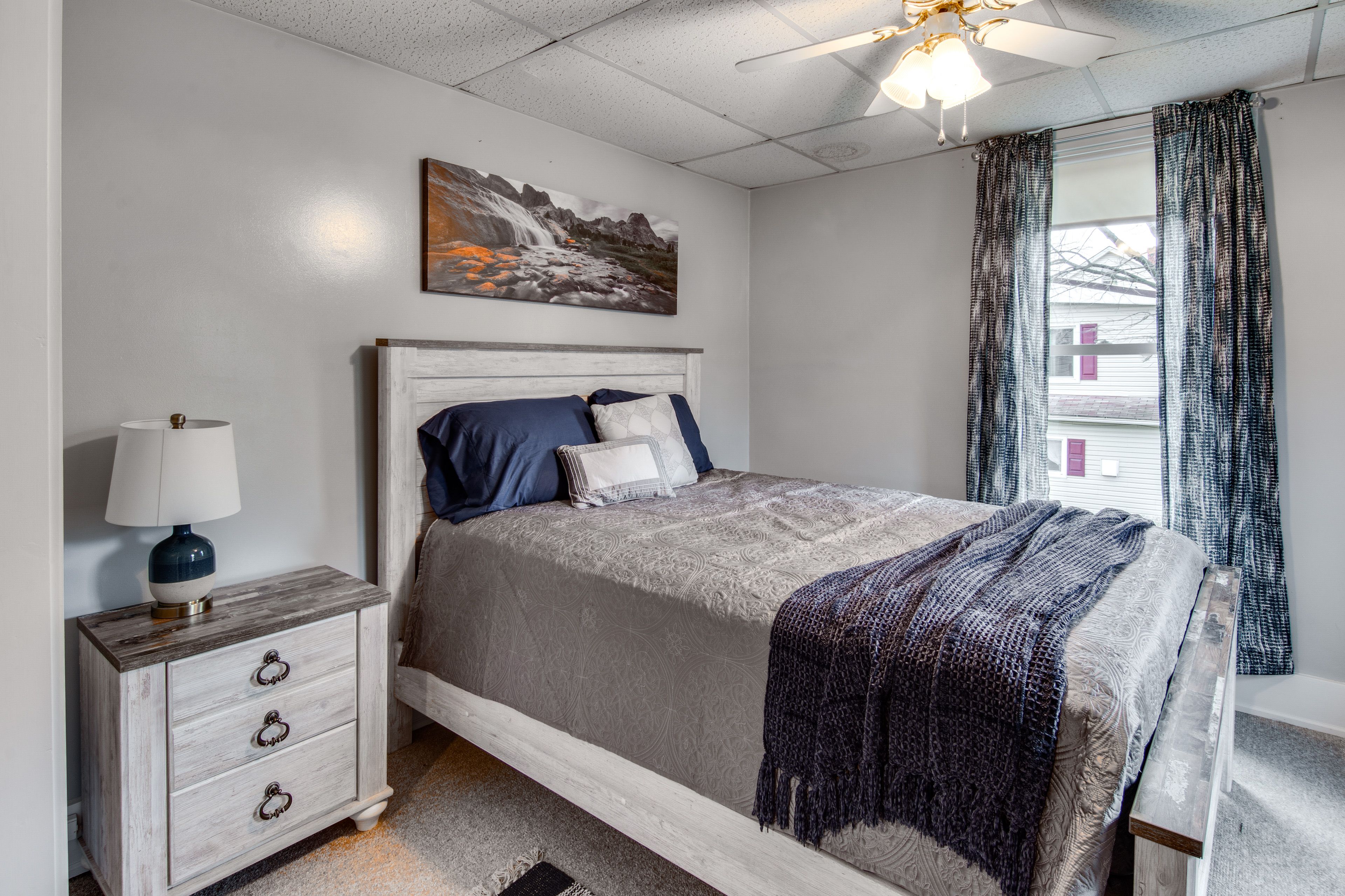 Bedroom 3 | Queen Bed | 2nd Floor