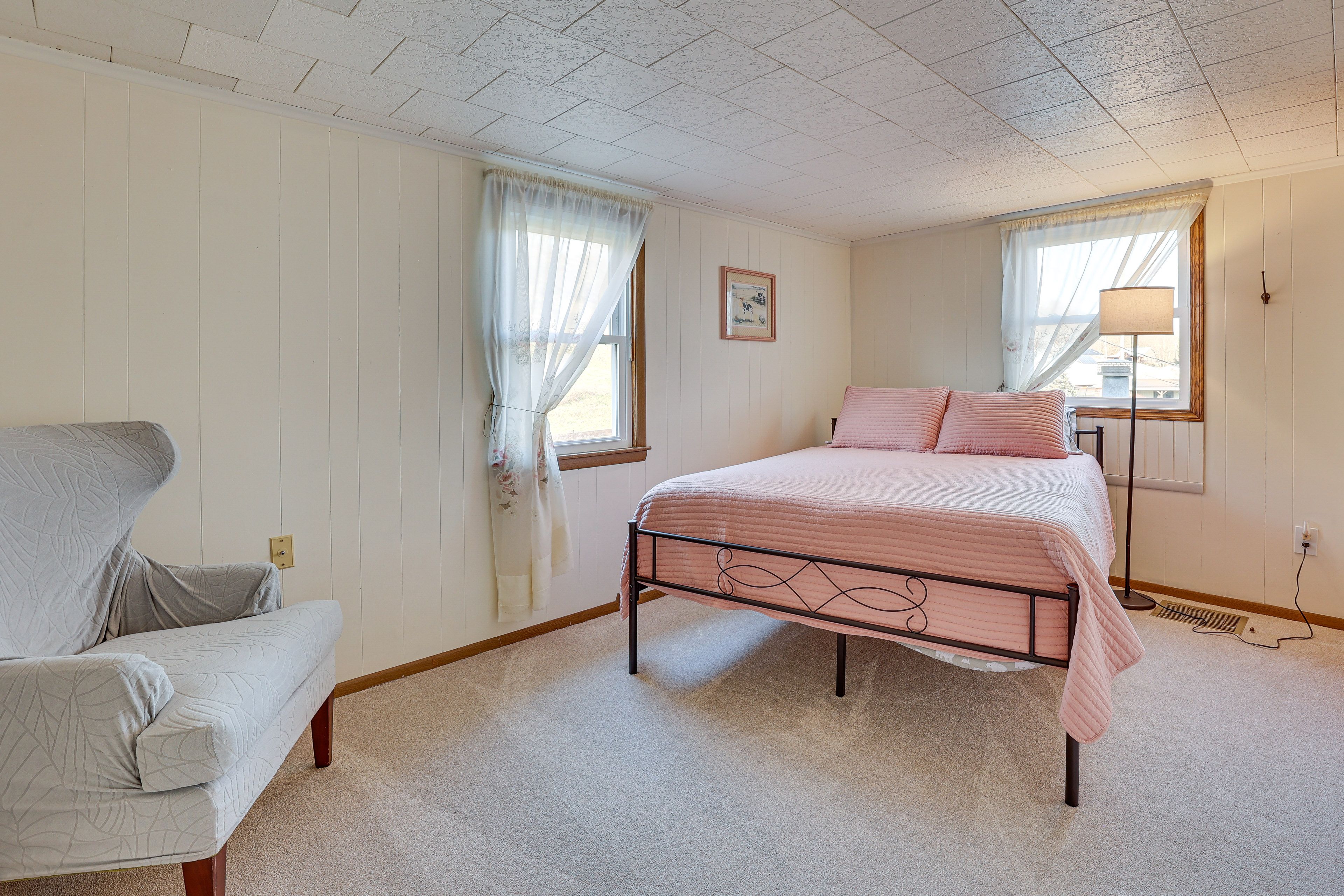 Bedroom 3 | Queen Bed | 2nd Floor