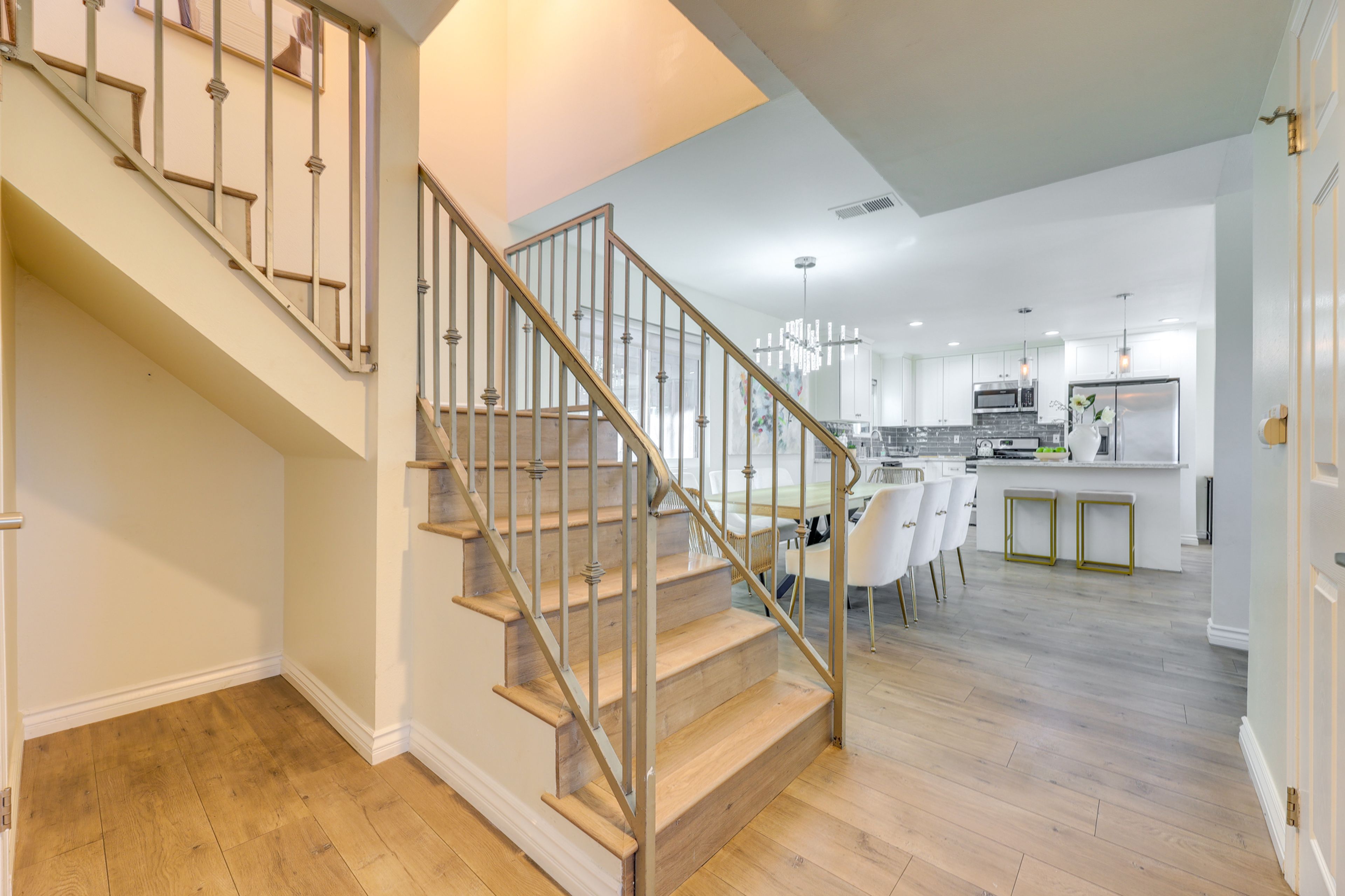 Stairs to 2nd Floor