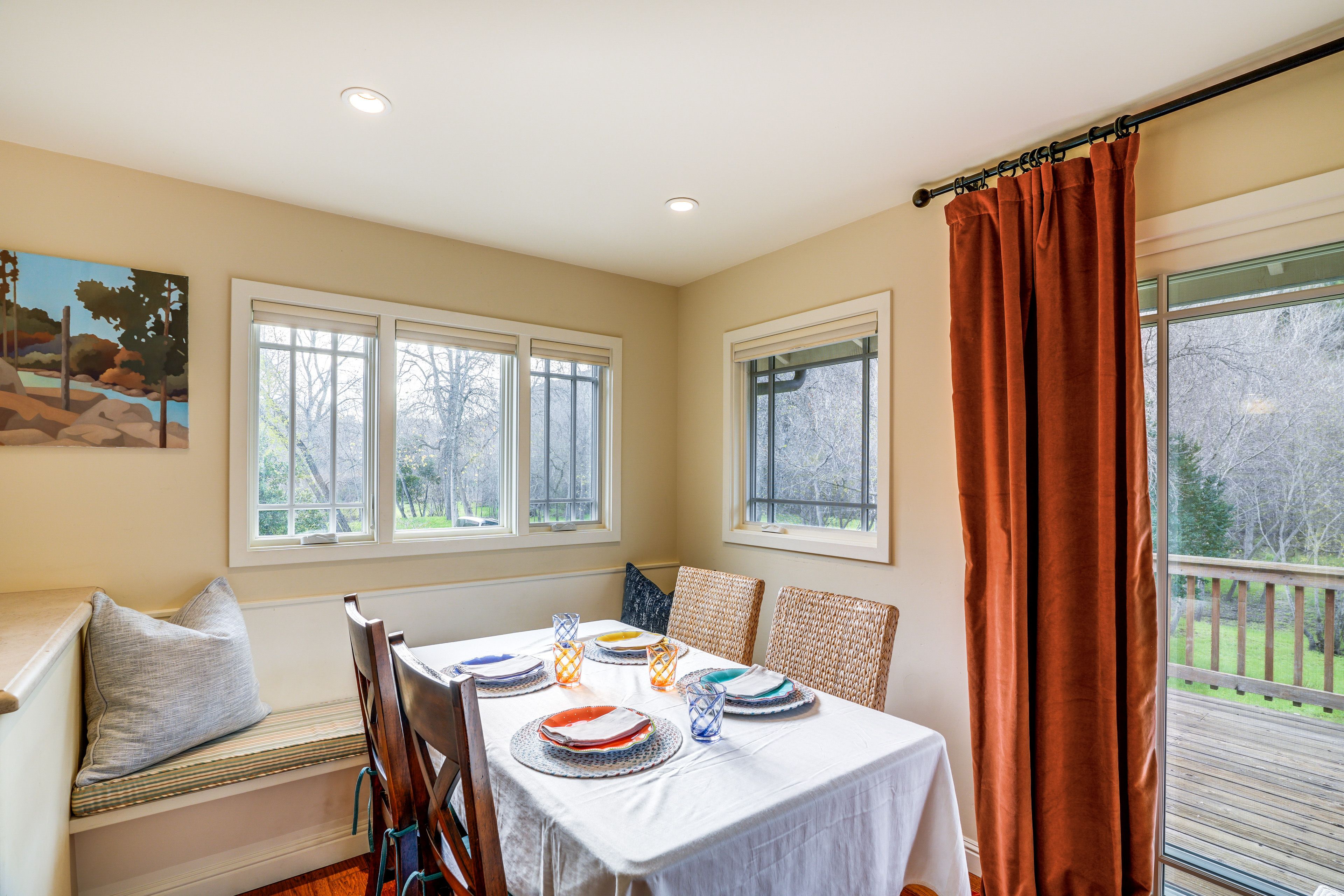 Dining Room | 2nd Floor | Dishware Provided