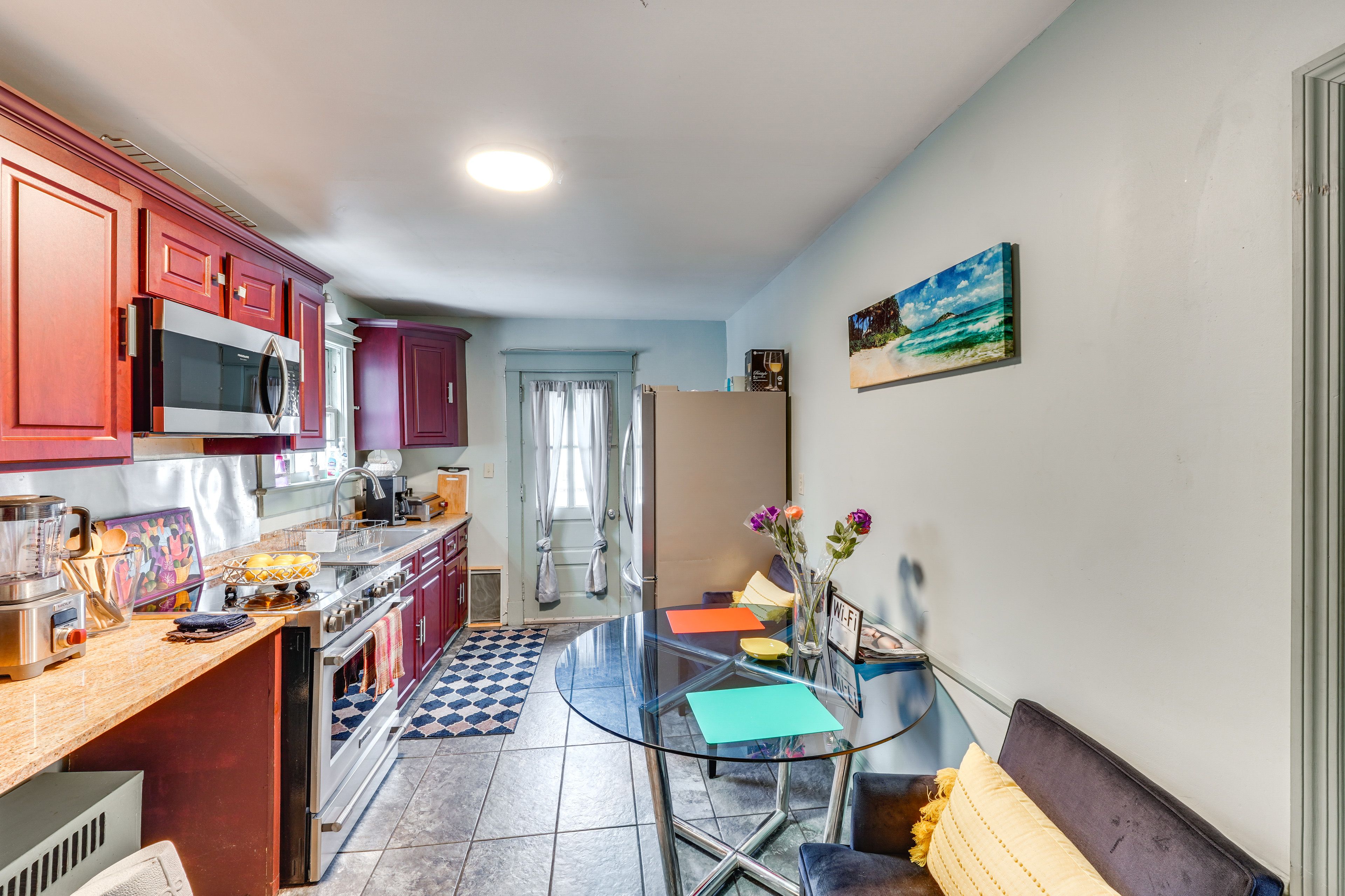 Interior | 2nd-Floor Apartment | Single-Story Unit