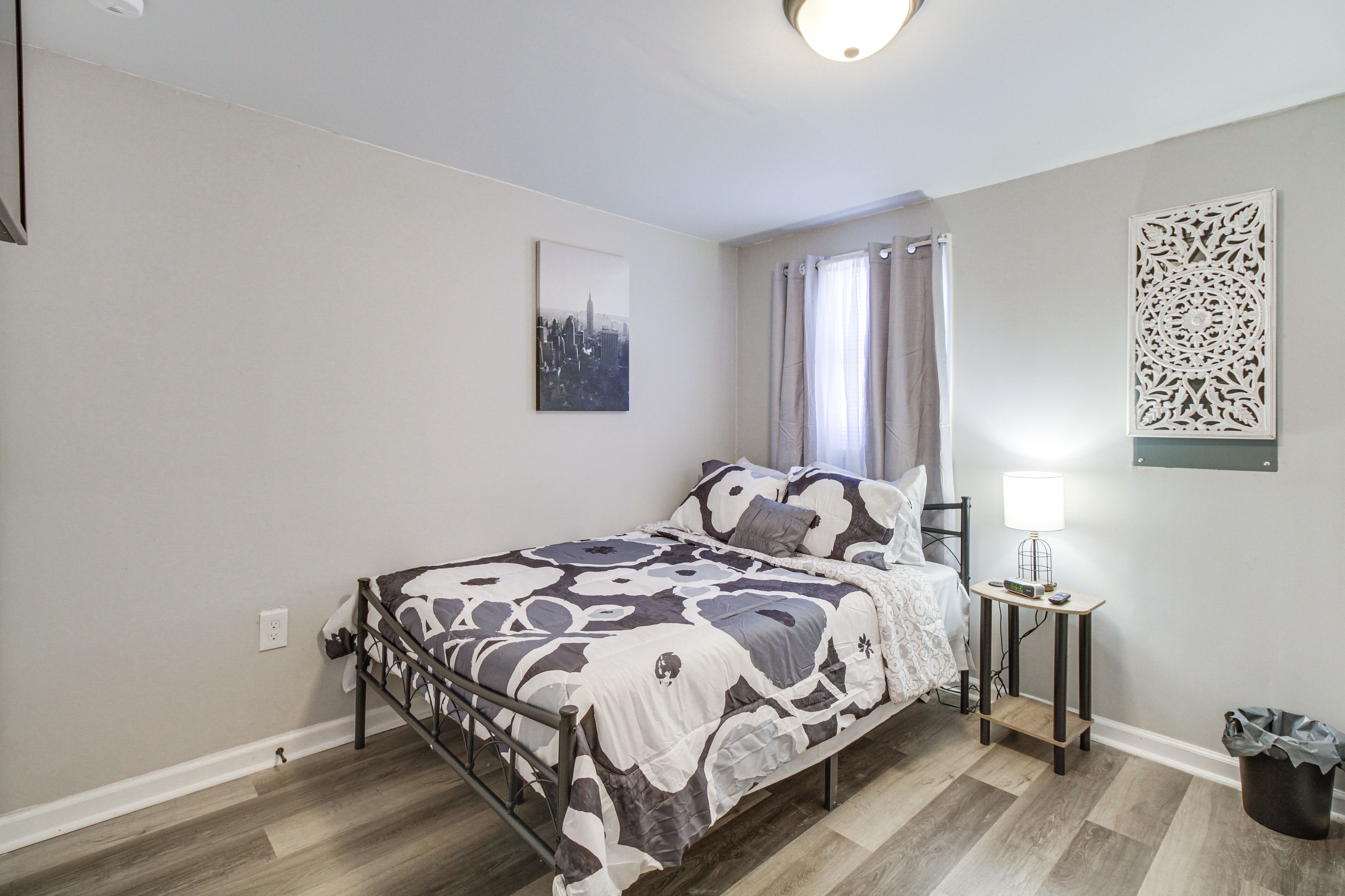 Bedroom 1 | Full Bed | Linens Provided