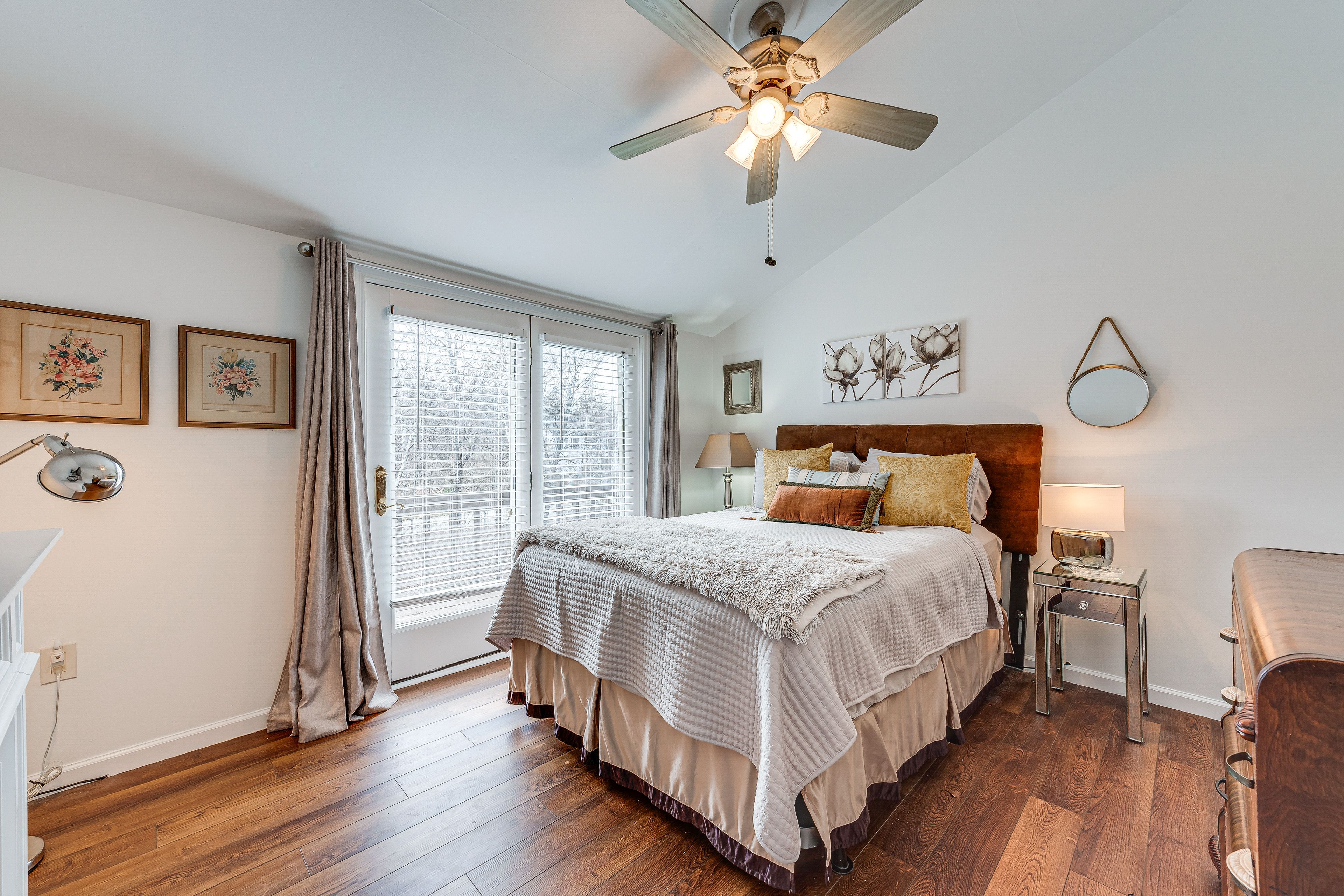 Bedroom 2 | Full Bed | Private Balcony | 2nd Floor
