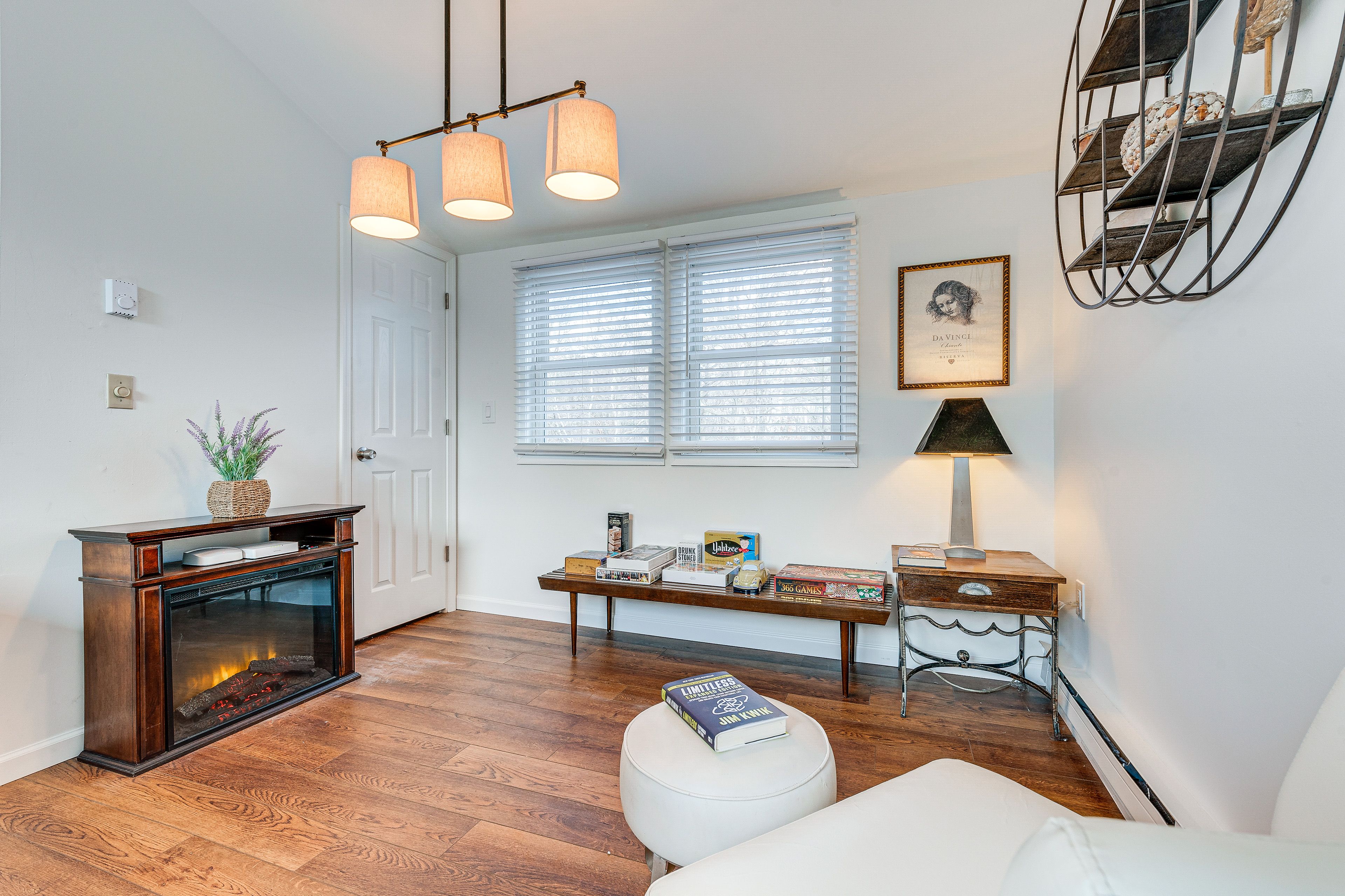 Loft | Electric Fireplaces | Board Games | 2nd Floor