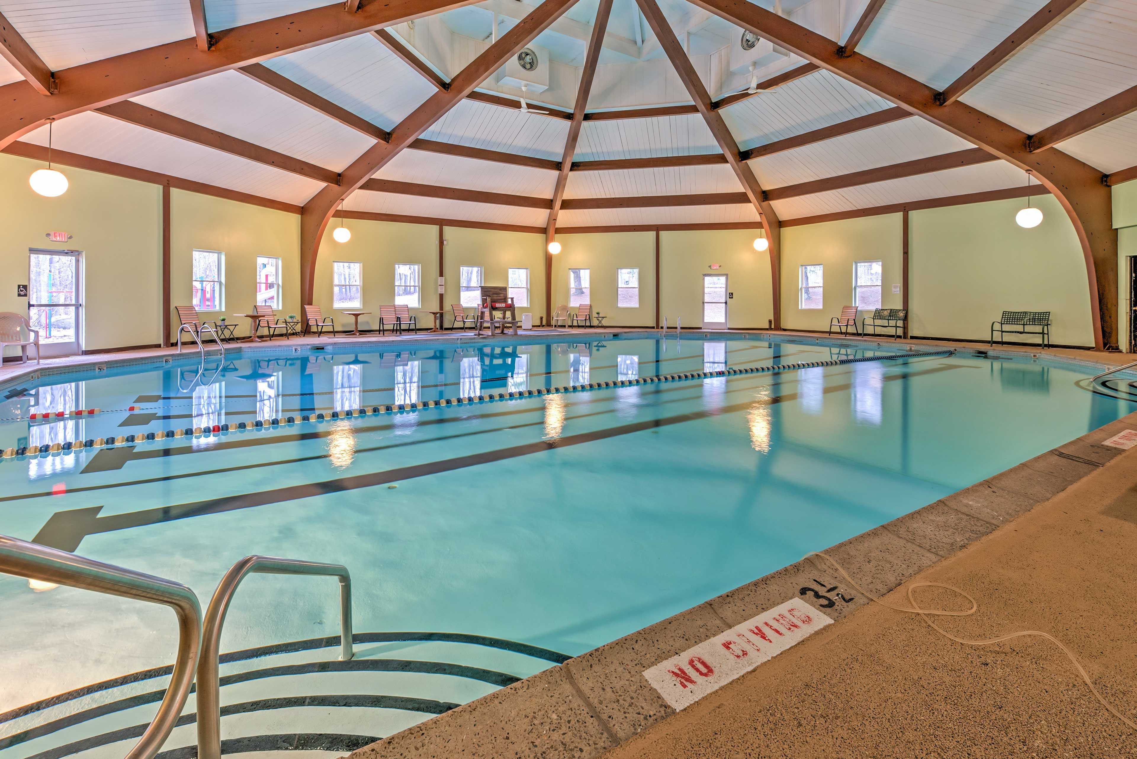 Emerald Lake Community Amenities | Indoor Pool