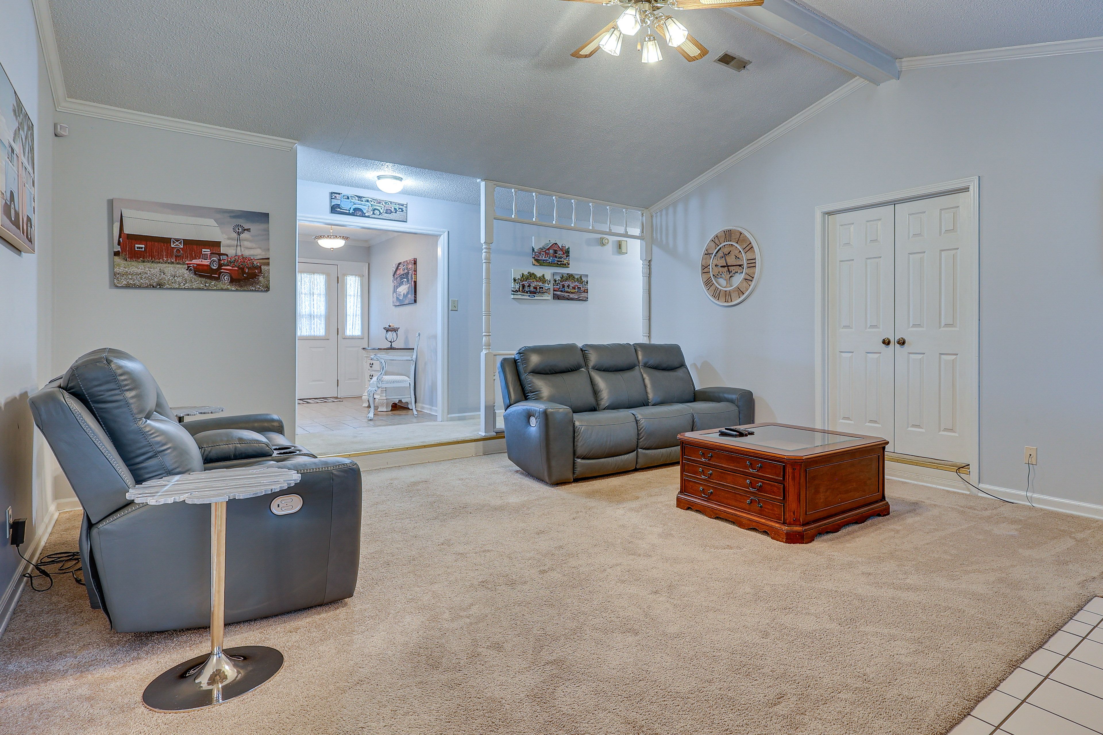 Living Area | Smart TV w/ Cable | Fireplace