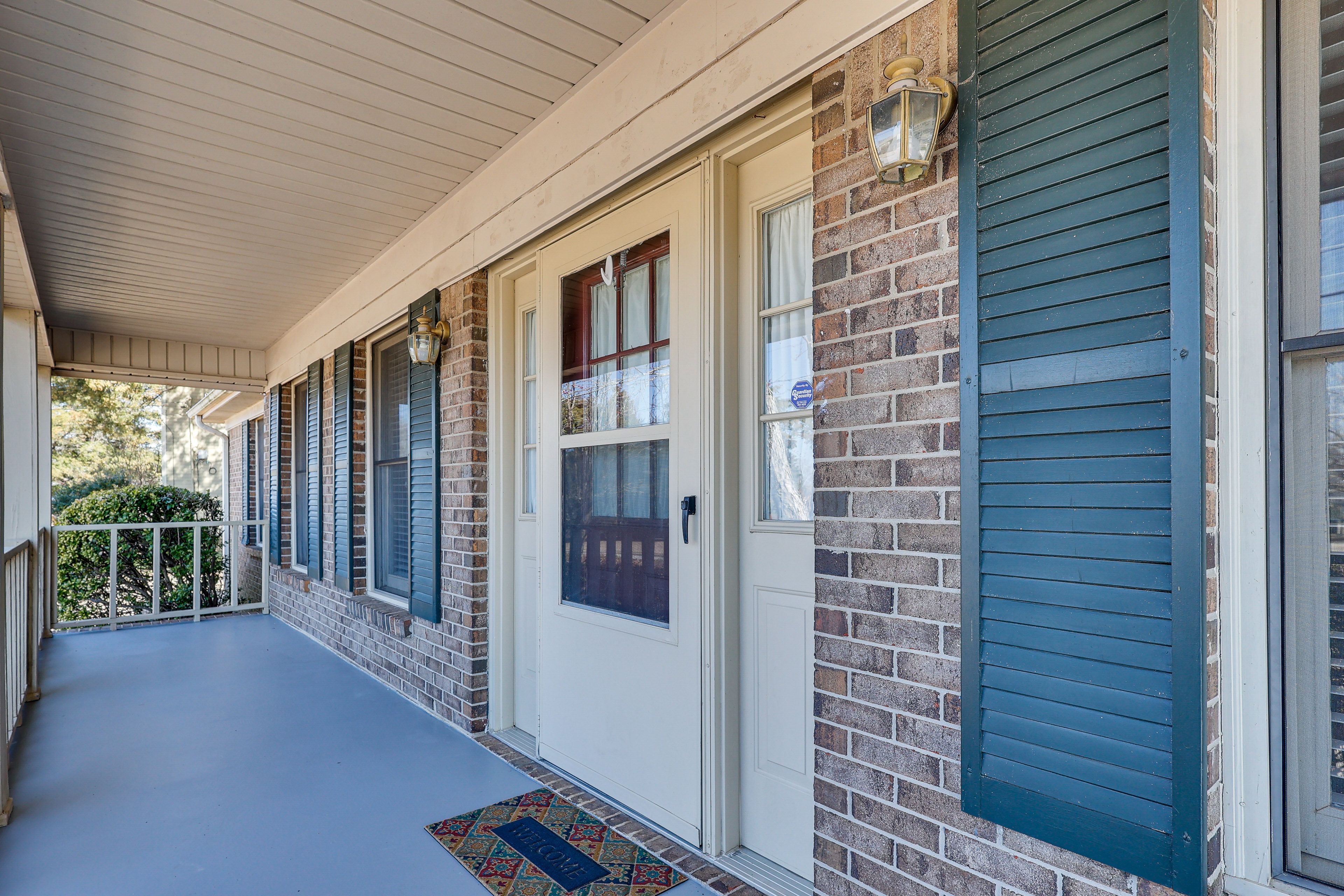 House Exterior | Keyless Entry