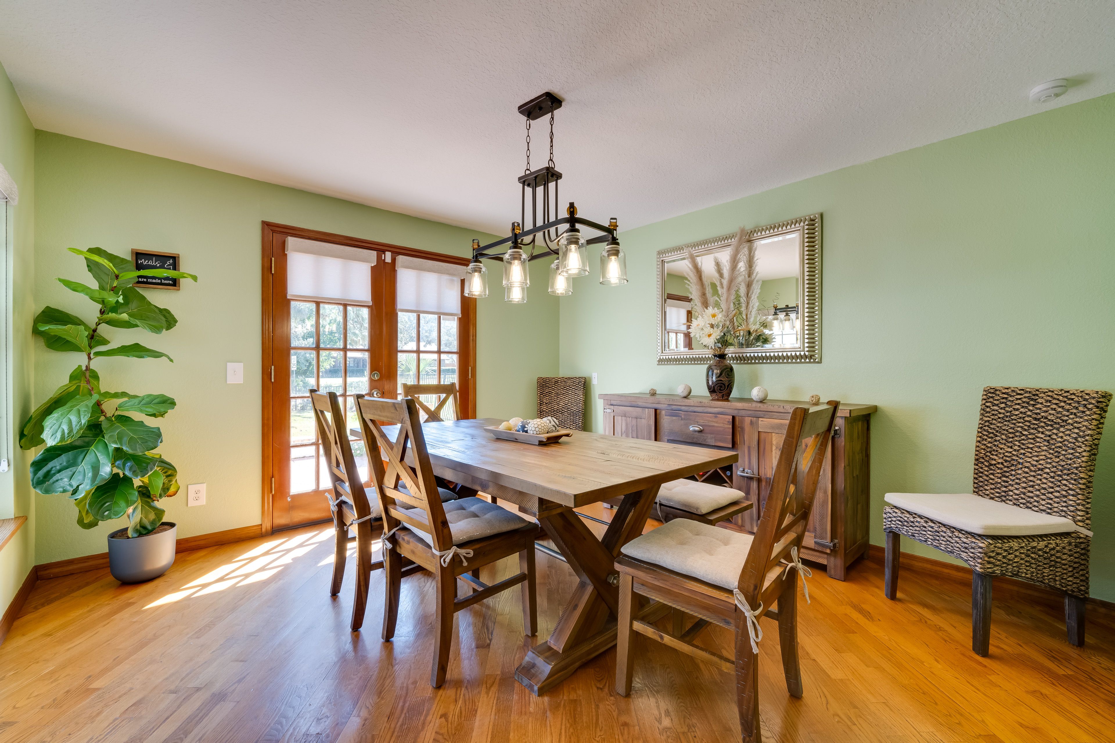 Dining Room | 1st Floor