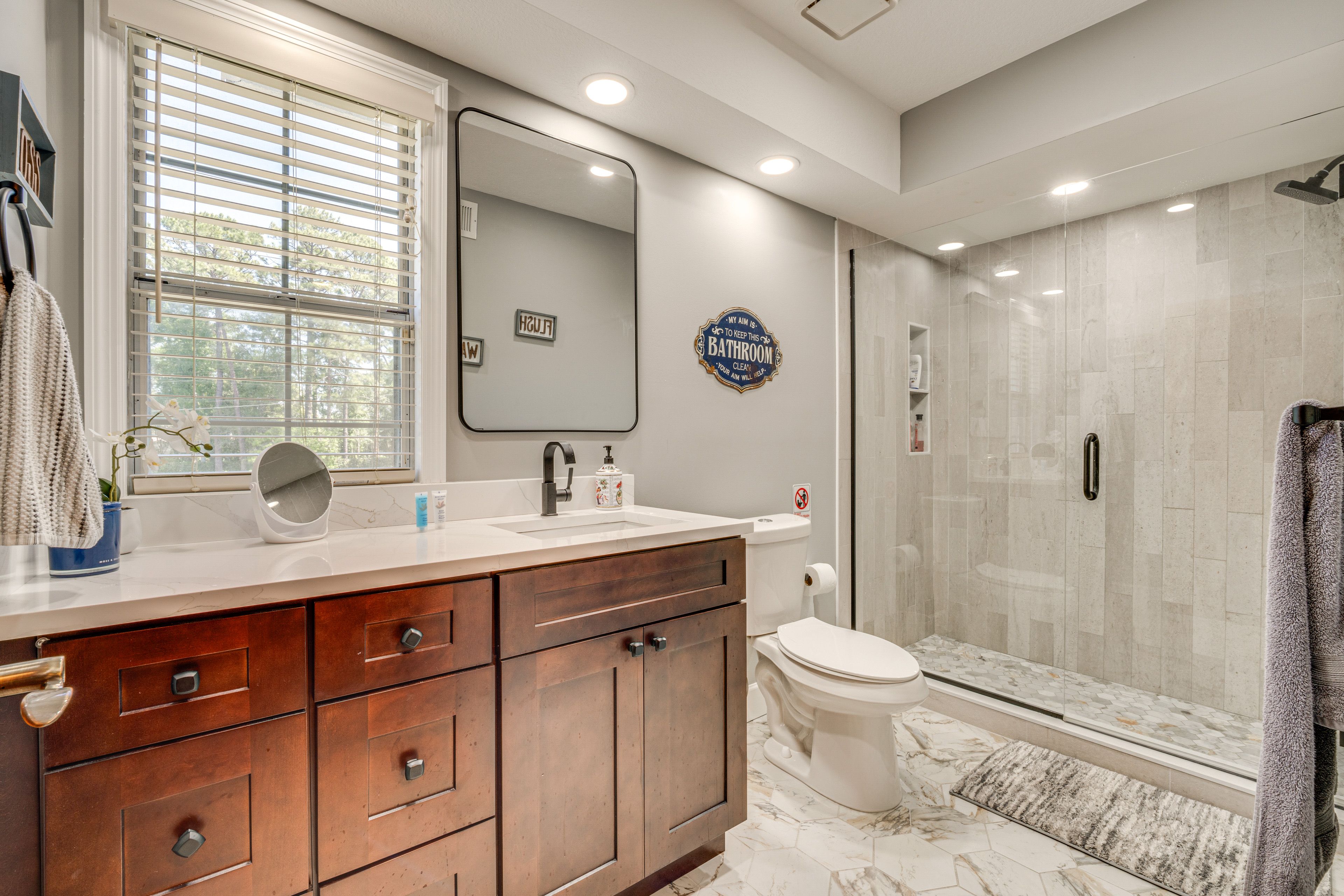 Bathroom | Towels Provided | 1st Floor