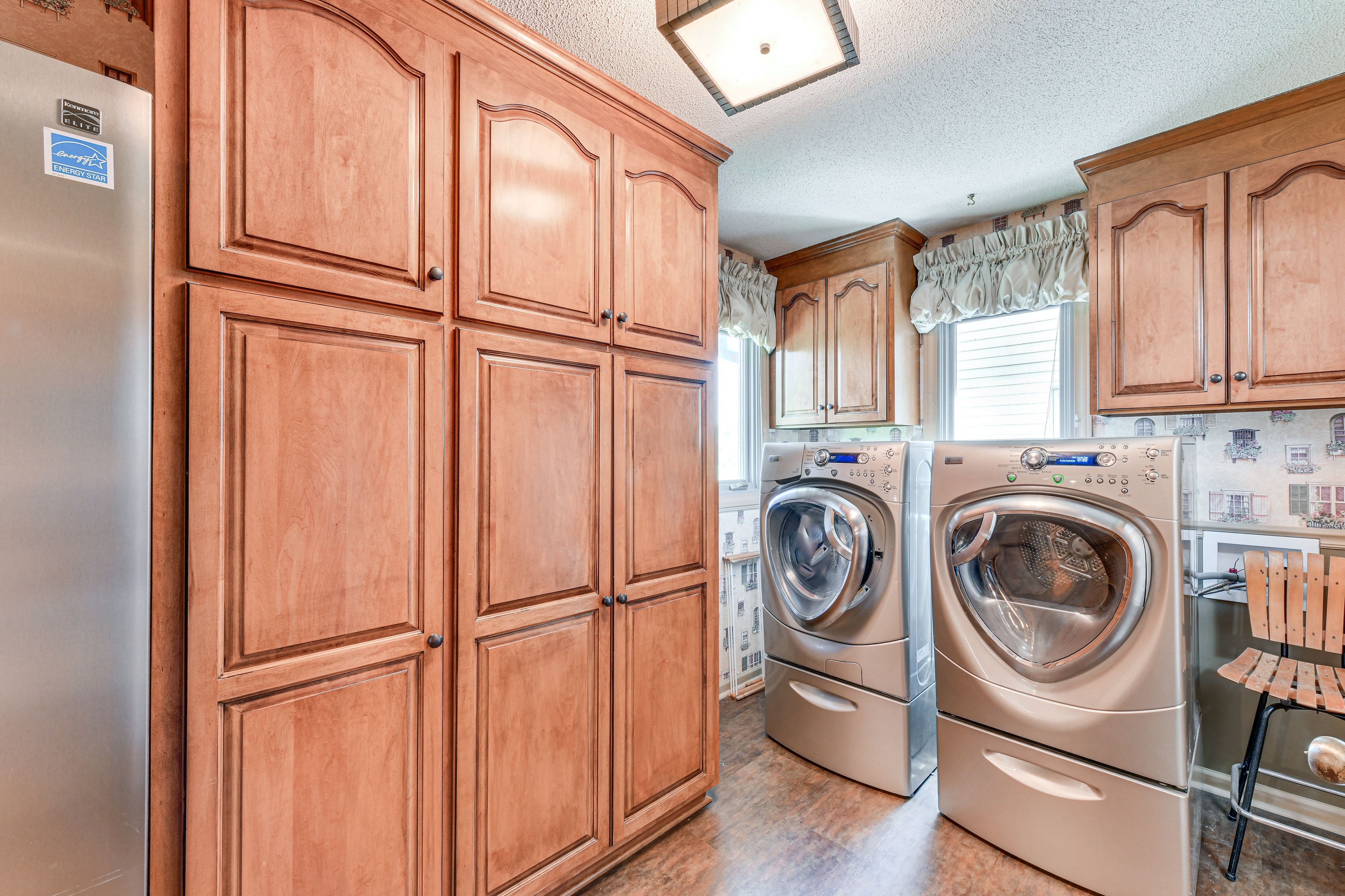 Washer & Dryer