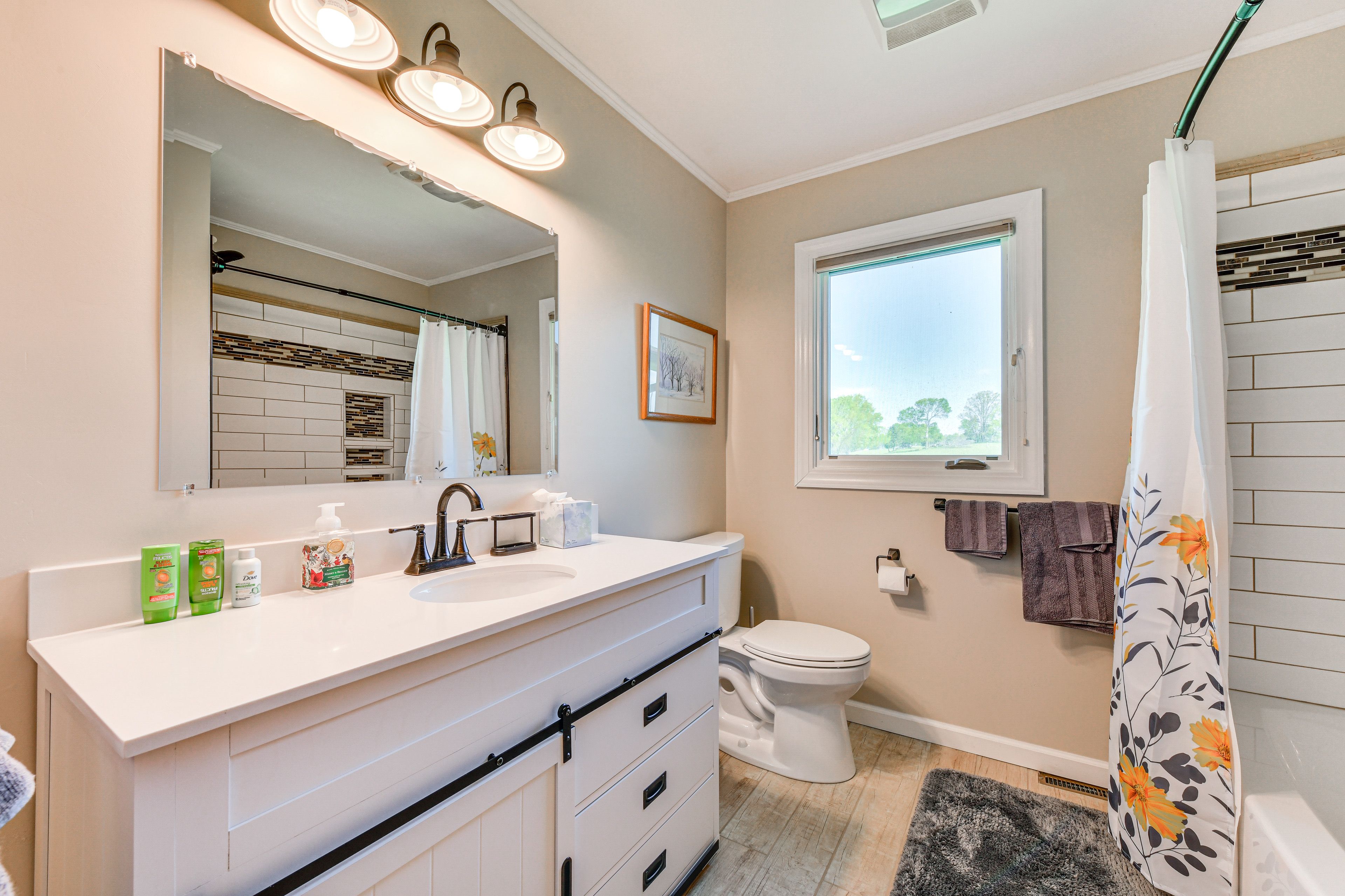 Bathroom | Towels Provided