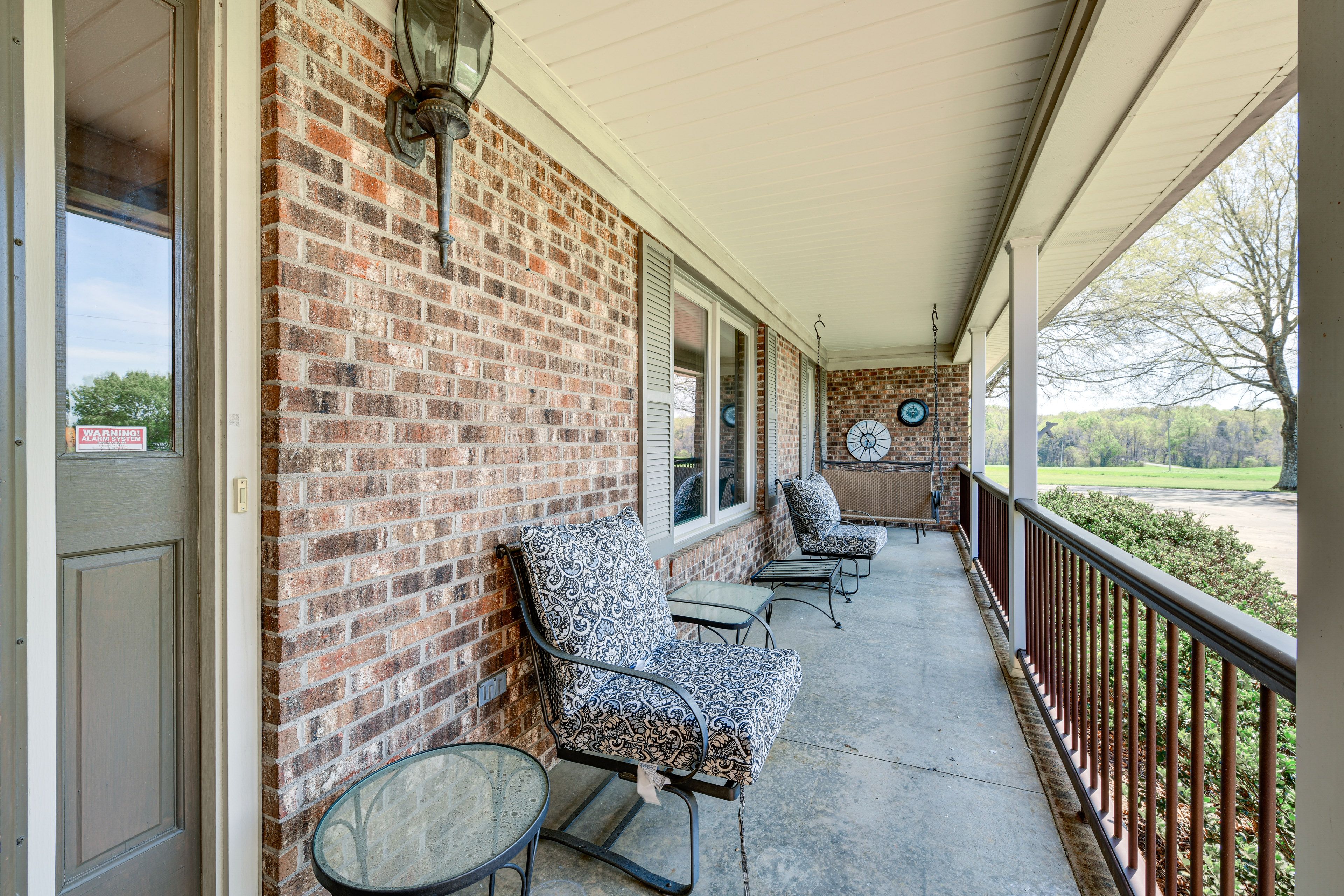 Front Porch | Outdoor Seating