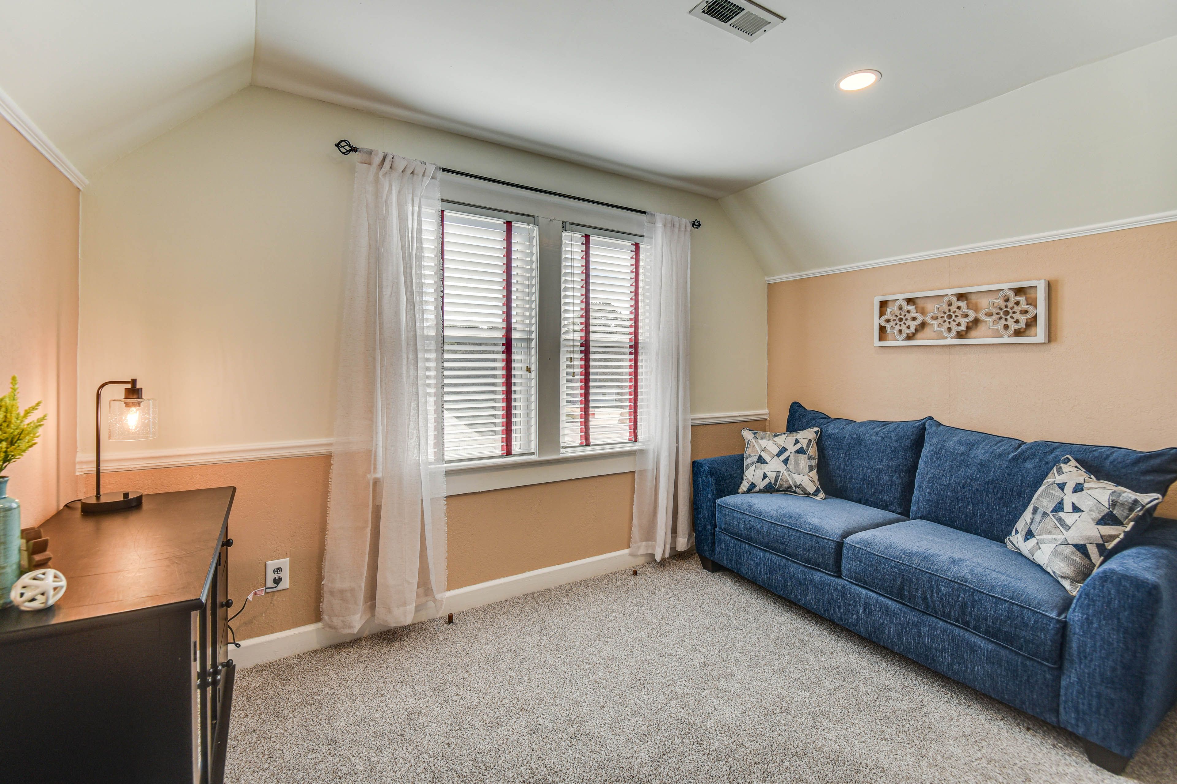 Loft | Full Sleeper Sofa | 2nd Floor